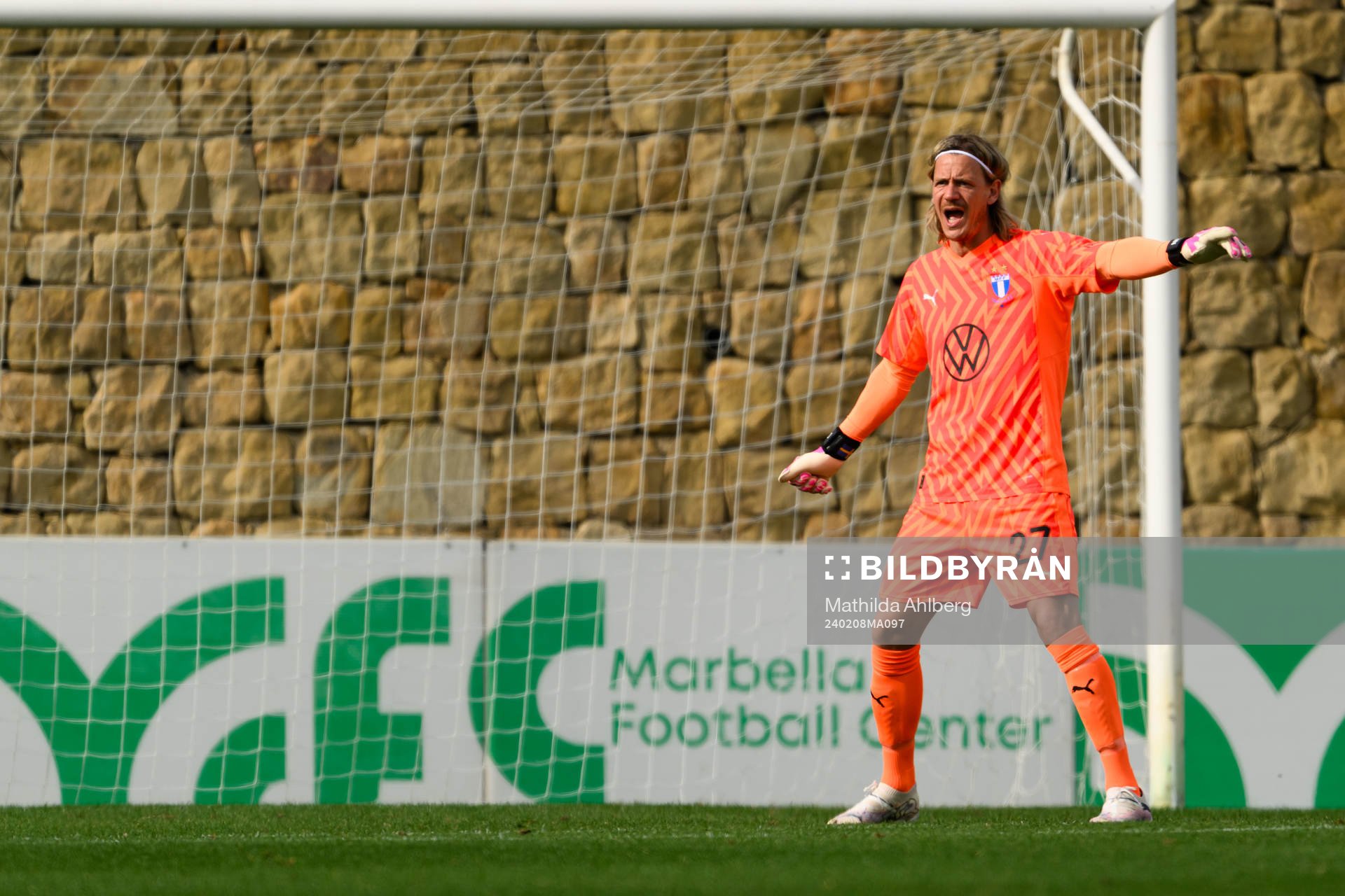 Goalkeeper Johan Dahlin of Malmö FF