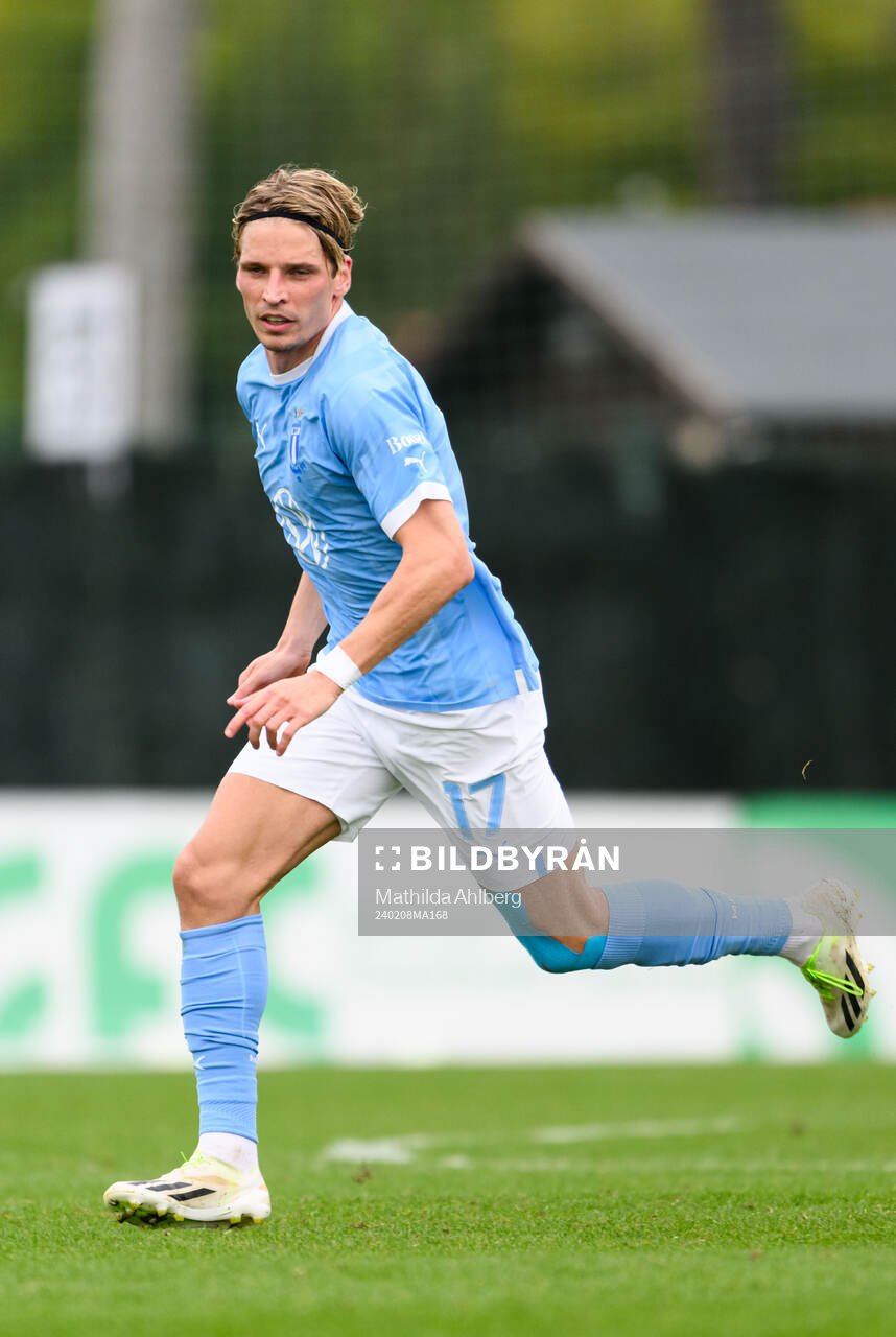Jens Stryger Larsen of Malmö FF