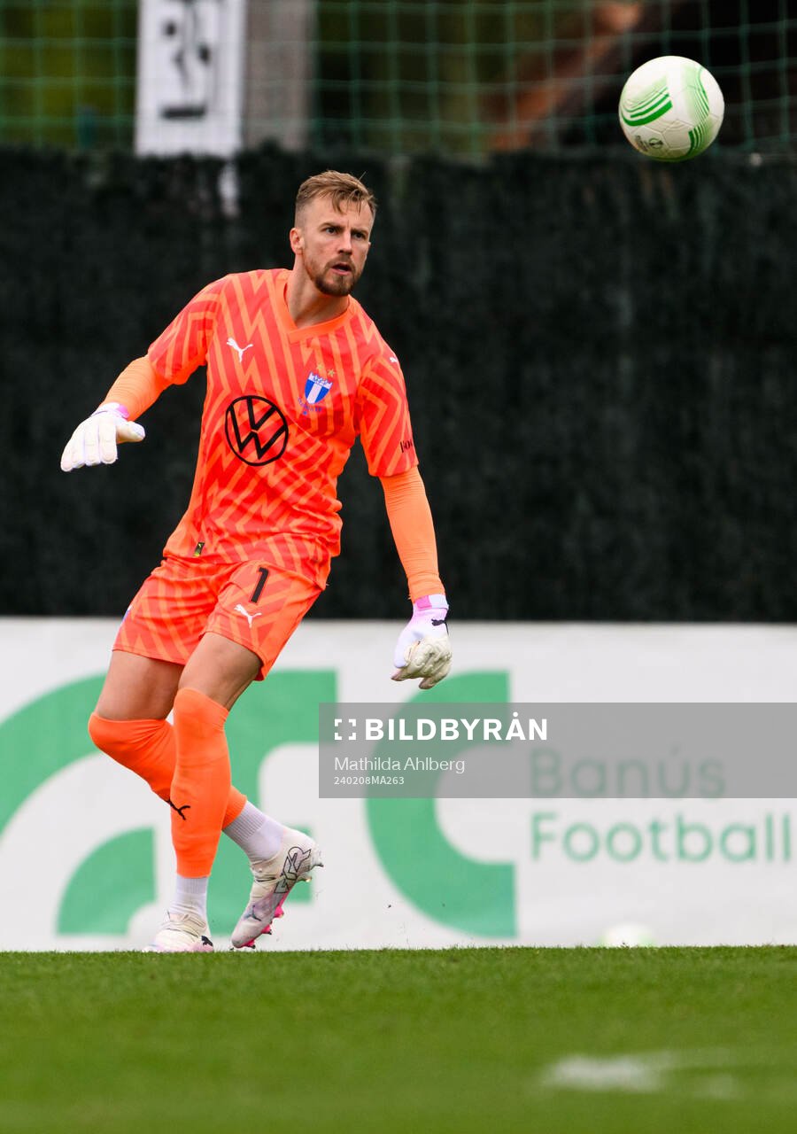 Goalkeeper Ricardo Friedrich of Malmö FF