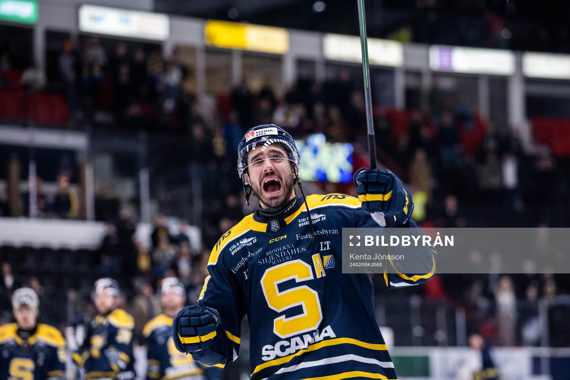 Södertäljes Jacob Dahlström jublar