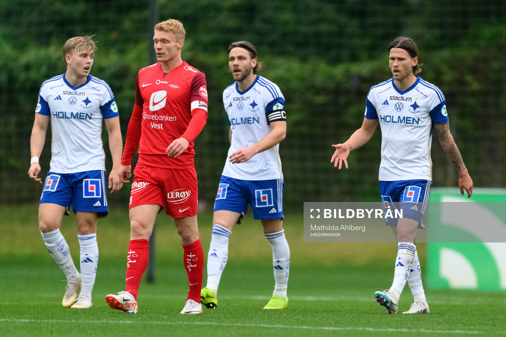 Arnor Traustason of IFK Norrköping celebrates