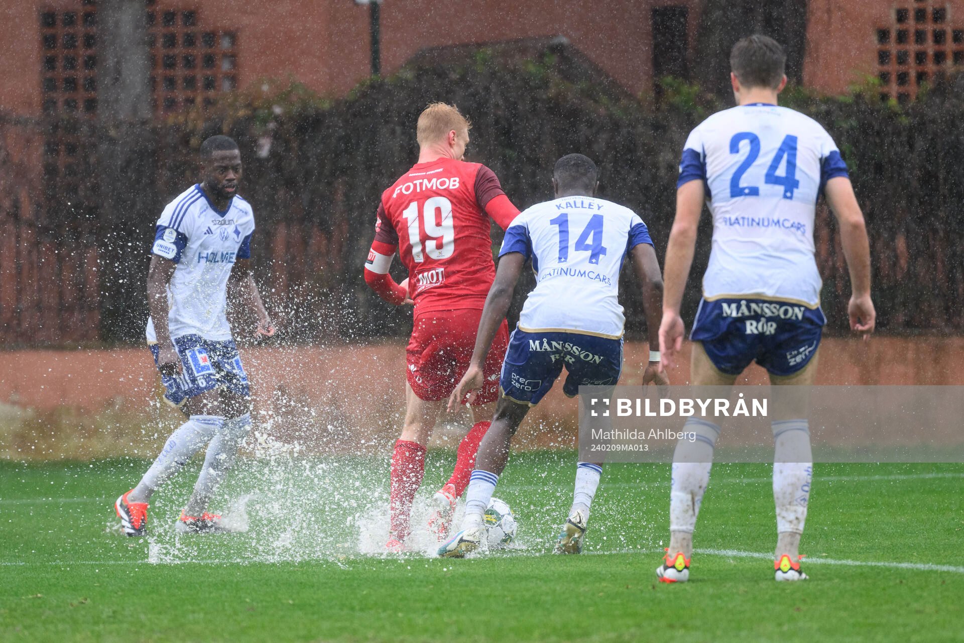 Isak Ssewankambo of IFK Norrköping Sivert Heltne Nilsen of