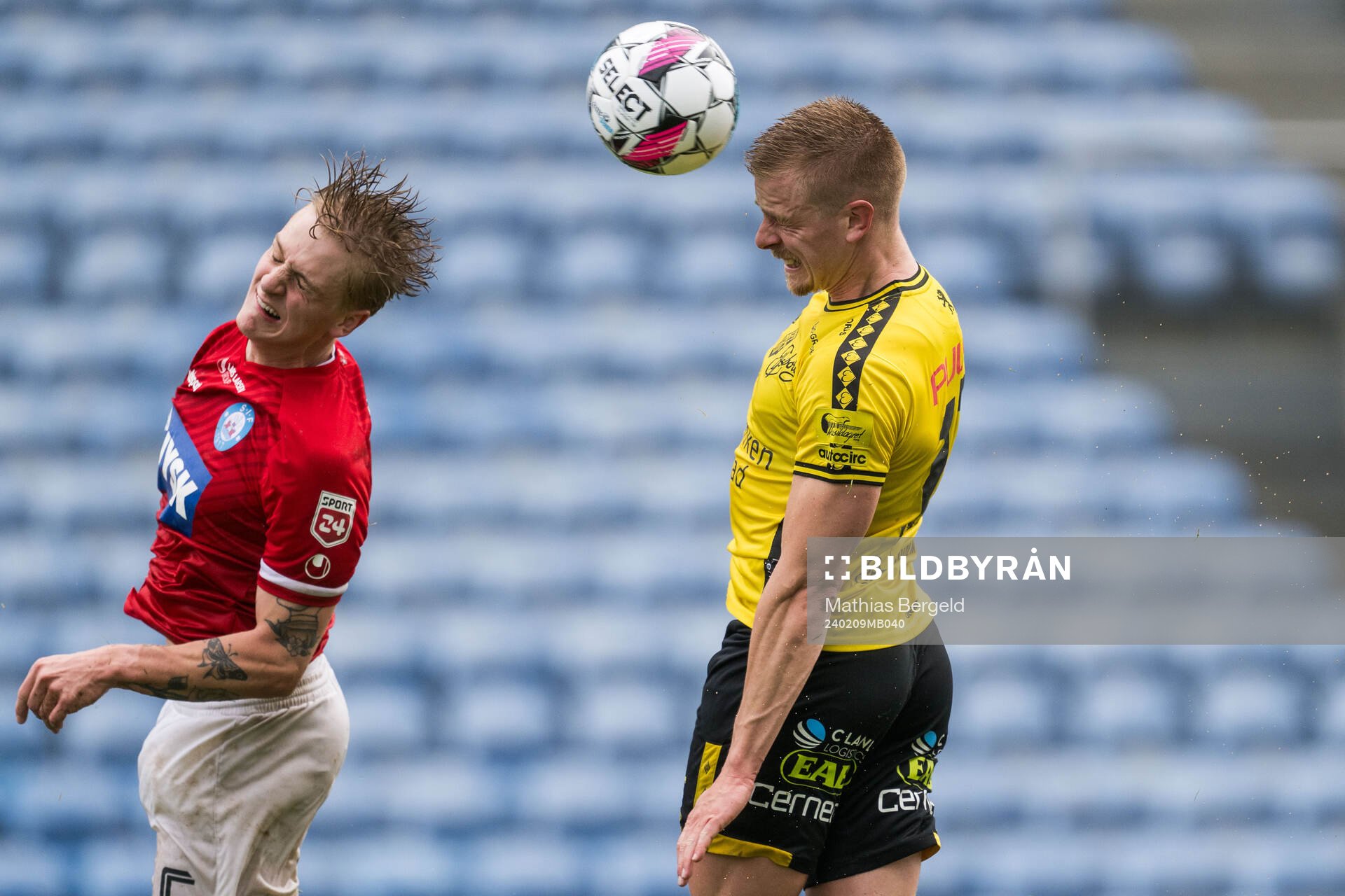 Pelle Mattsson of Silkeborg and Per Frick of Elfsborg