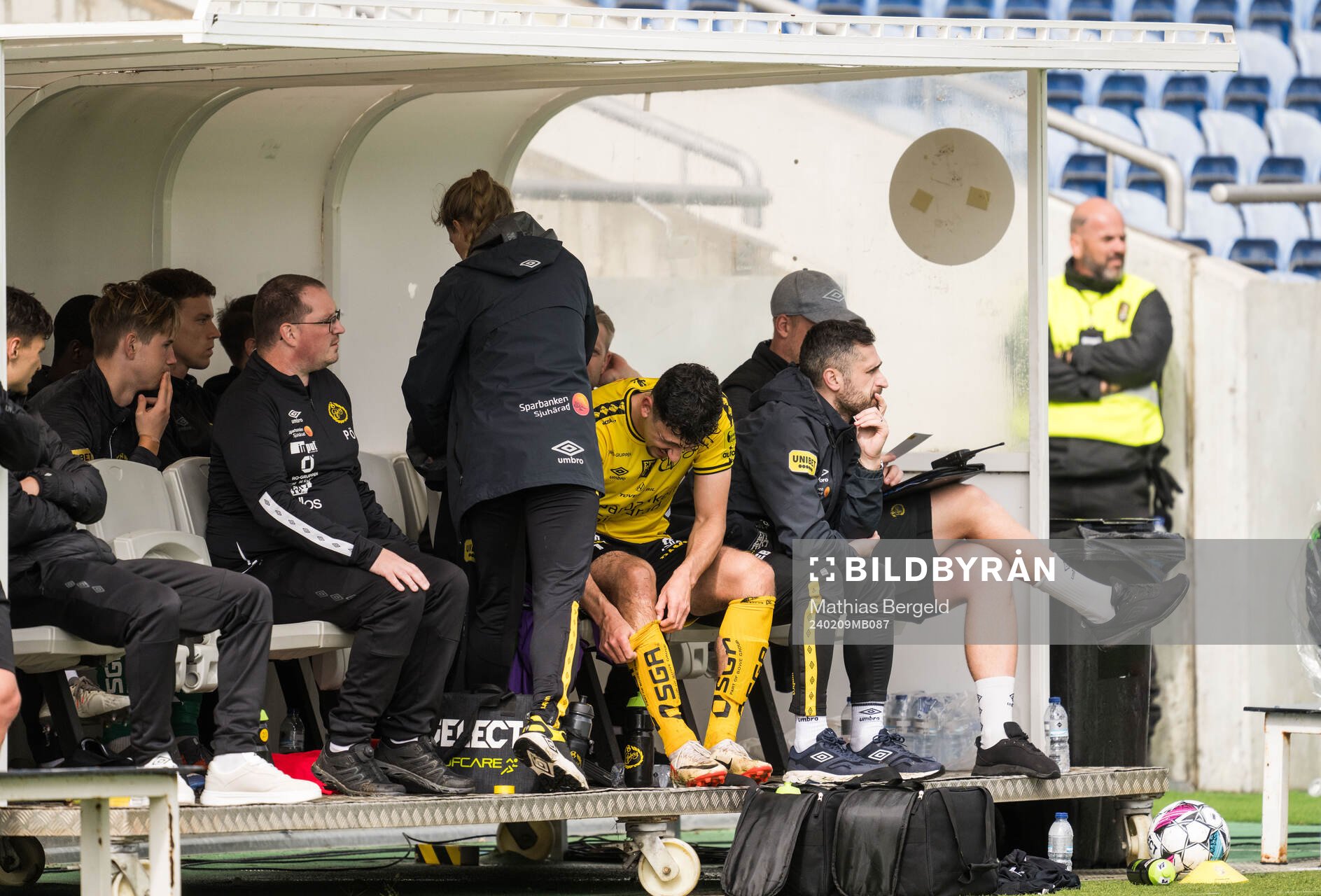 Dion Krasniqi of Elfsborg leaves the pitch