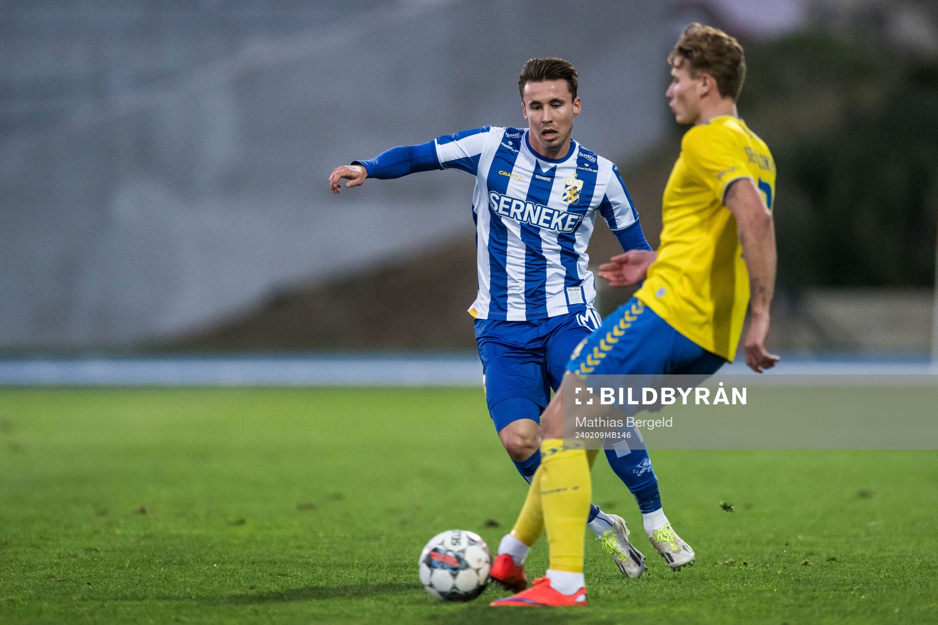 Anders Trondsen of IFK Göteborg and Sebastian Sebulonsen