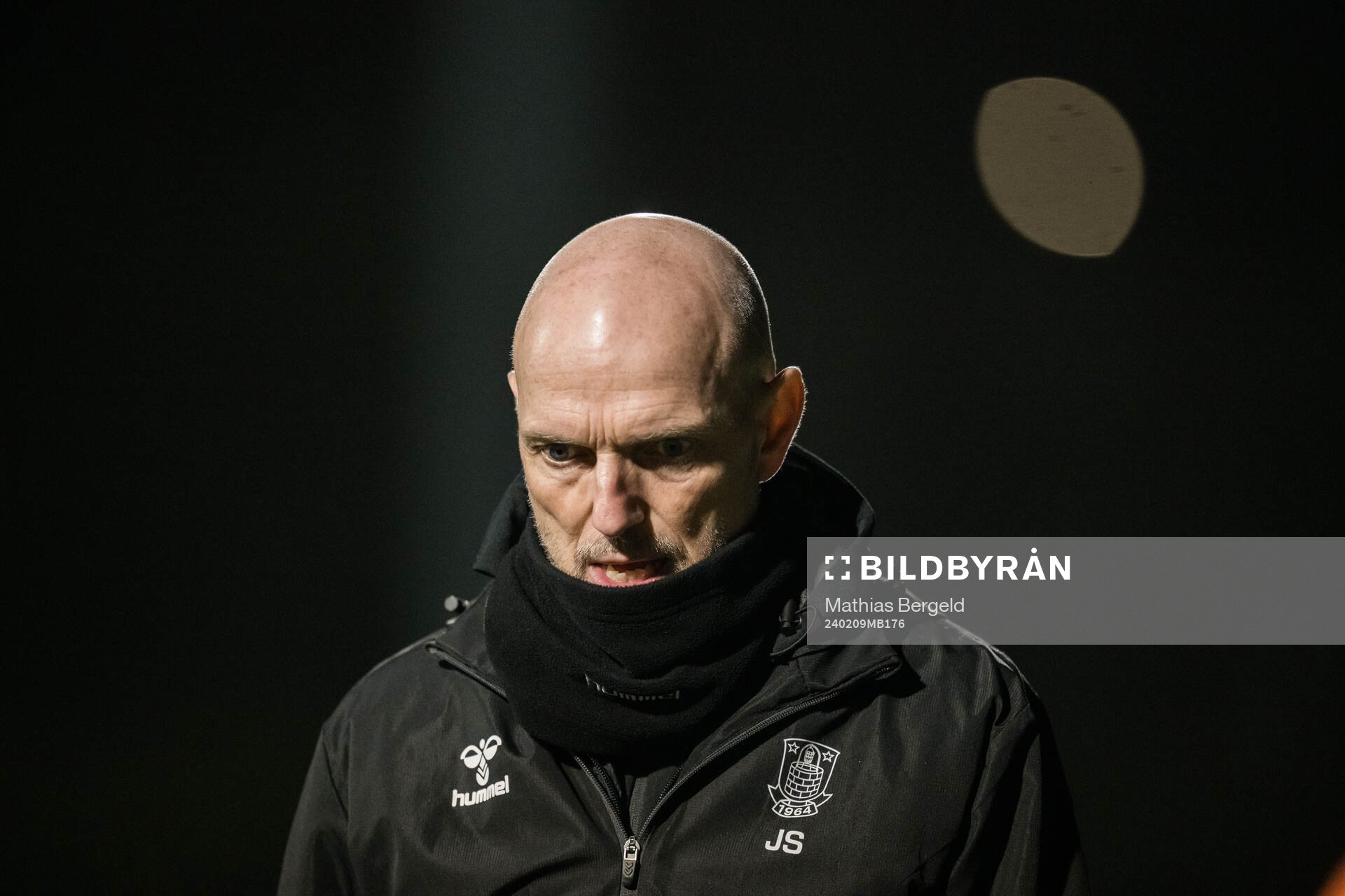 Head coach Head coach Jesper Sørensen of Brøndby