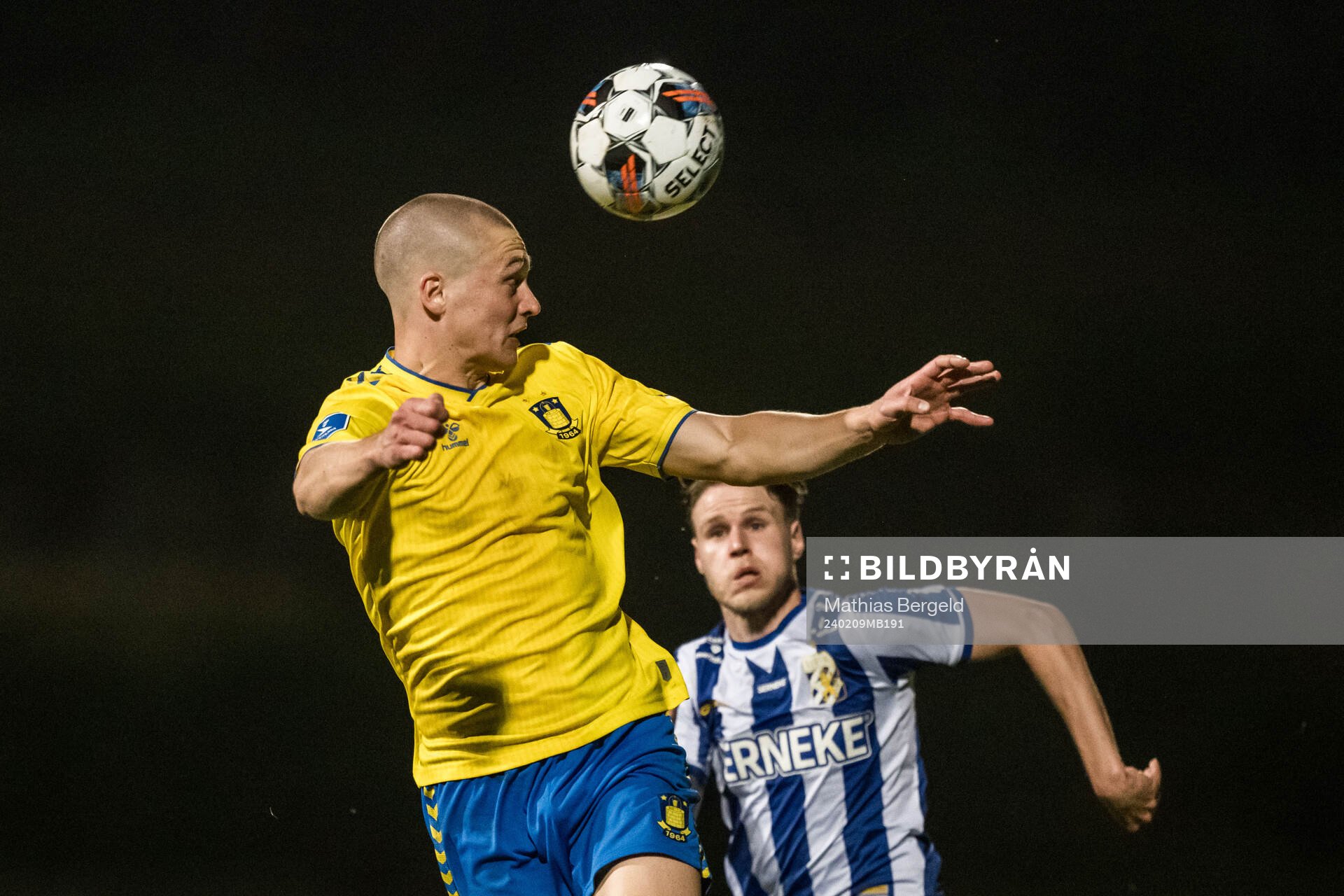 Rasmus Lauritsen of Brøndby and Gustaf Norlin of IFK Göteborg during the Atlantic Cup football match between Brøndby and IFK Göteborg on February 9, 2024 in Portimao.