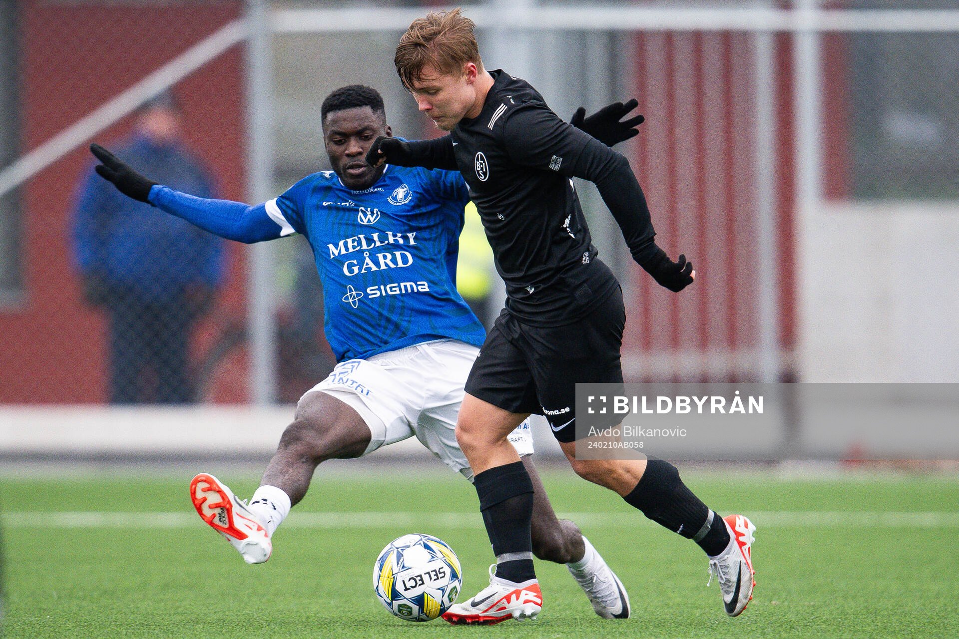 Landskronas Vincent Sundberg och Trelleborgs Emmanuel Godwin
