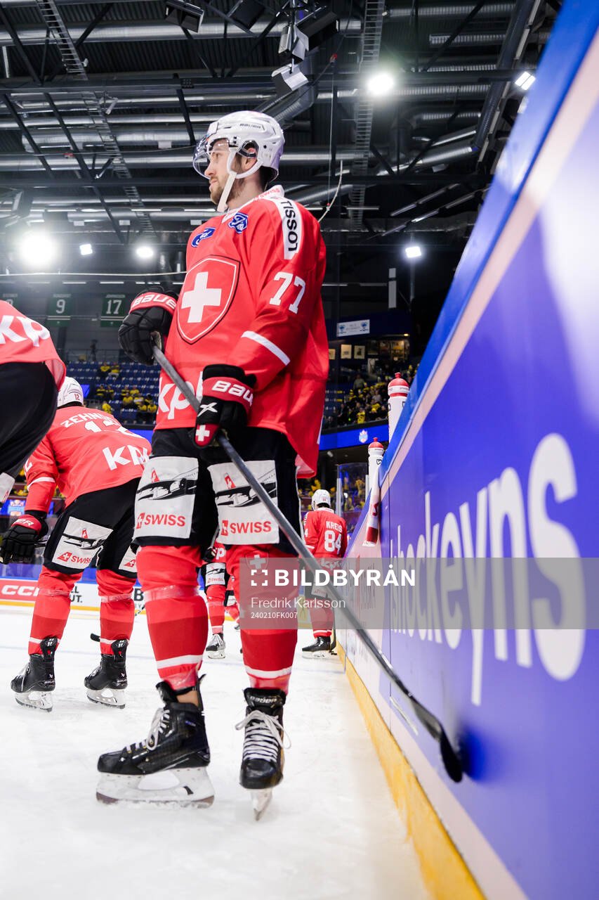 Thierry Bader of Switzerland  ahead  the Beijer Hockey