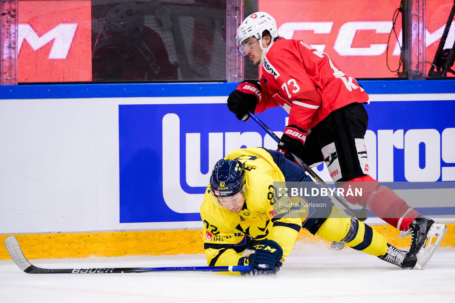 Jesper Frödén of Sweden and Sandro Schmid of Switzerland