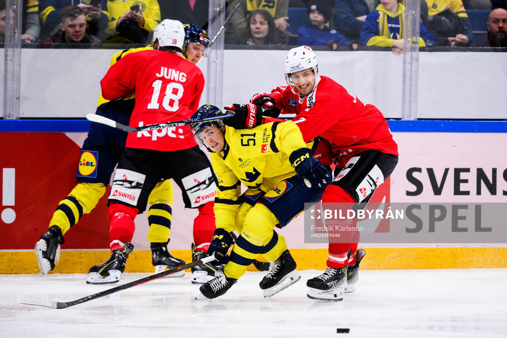 Filip Hållander of Sweden and Benoit Jecker of Switzerland