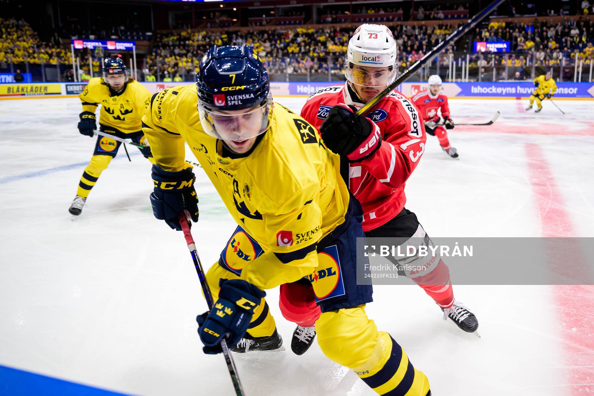 Henrik Tömmernes of Sweden and Sandro Schmid of Switzerland