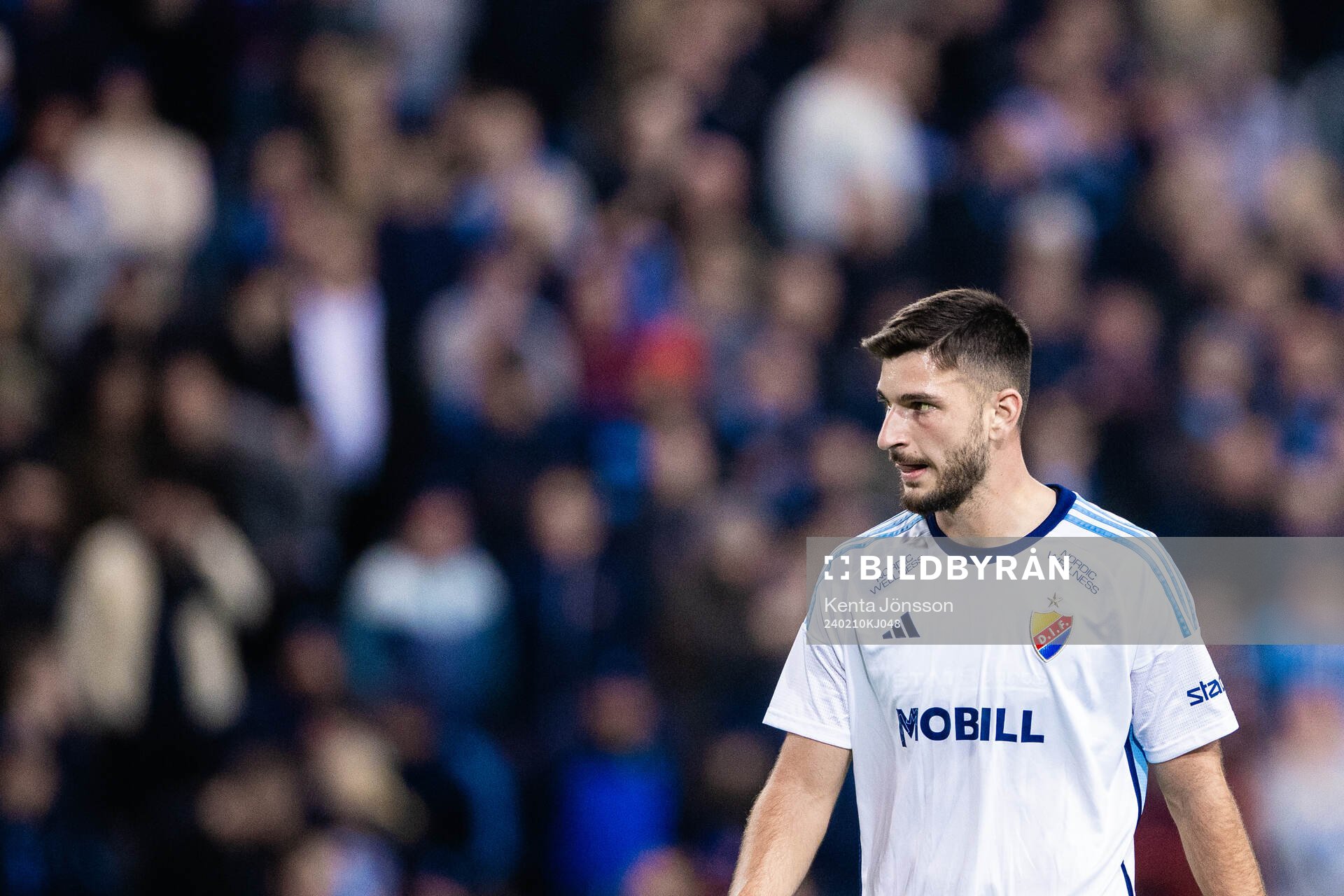 Djurgårdens Besard Sabovic deppar