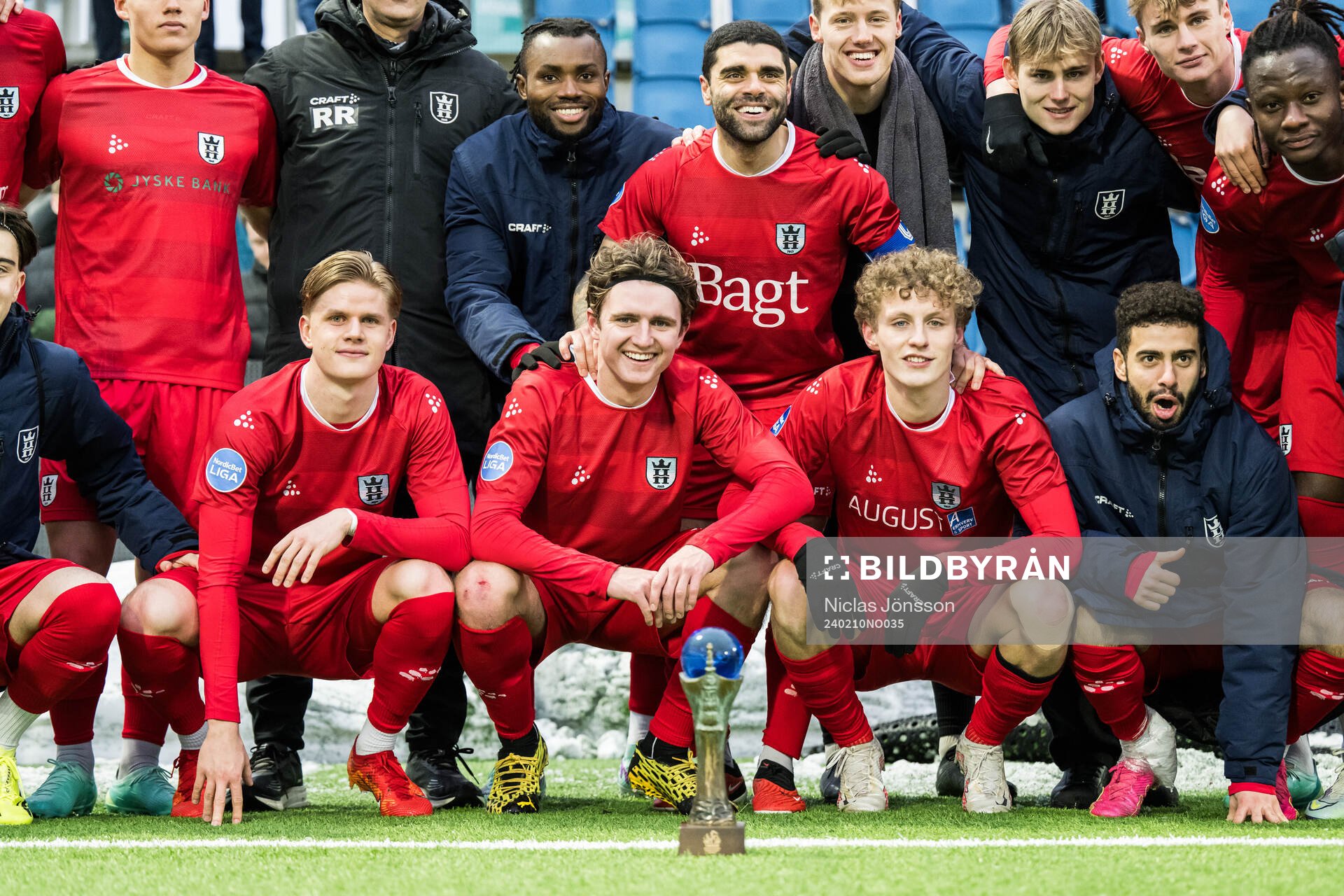 FC Helsingörs spelarna jublar