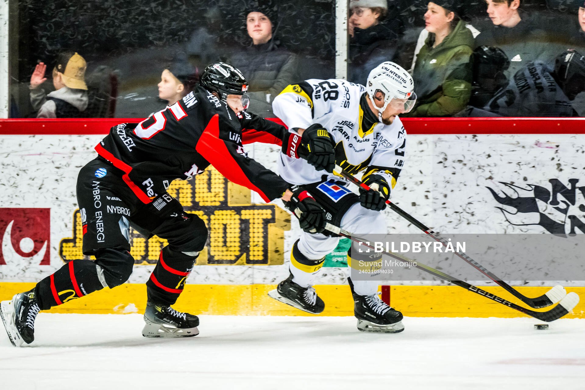 Nybros Adam Persson och Västerås Jasse Ikonen