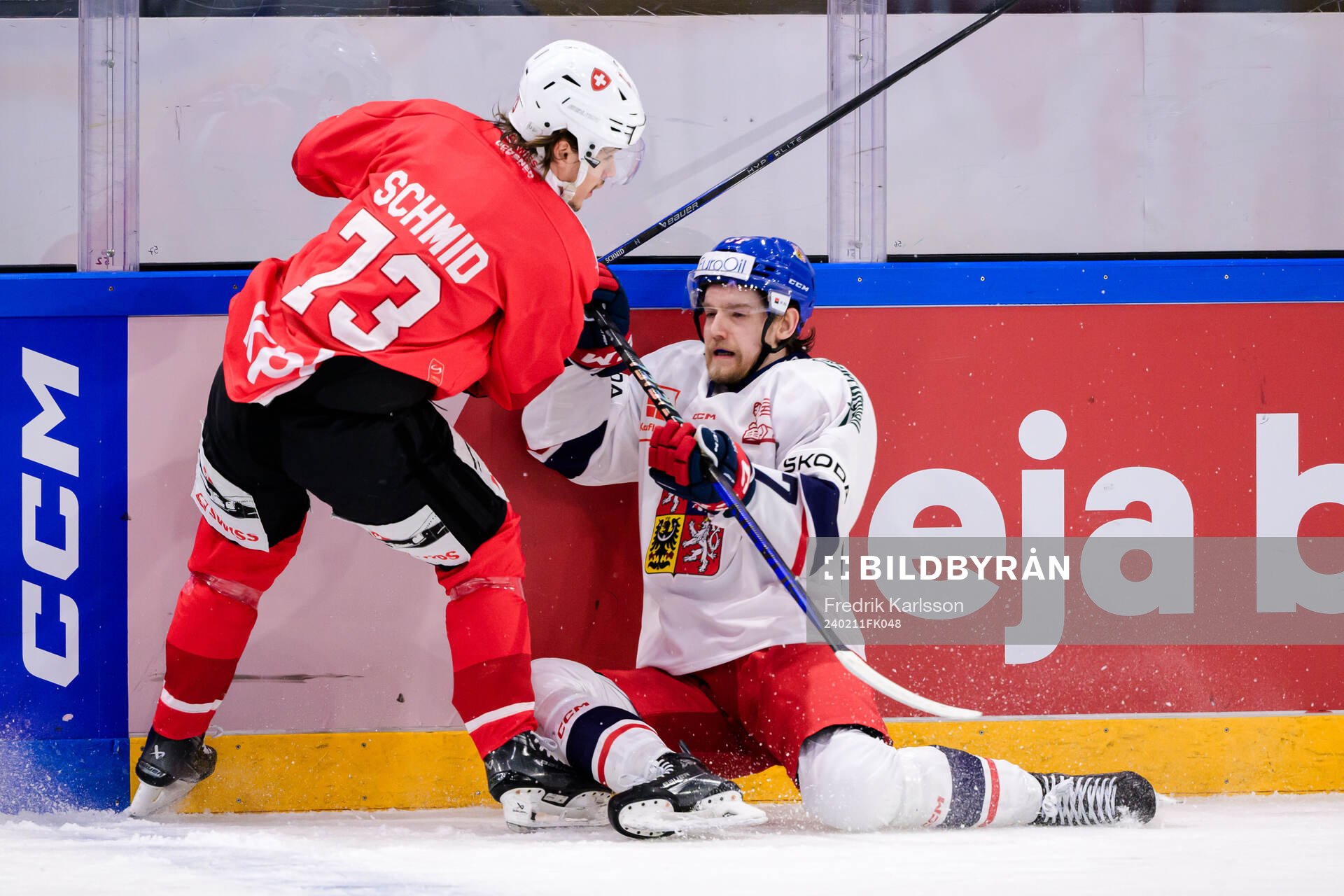 Sandro Schmid of Switzerland and Michal Kovarcik of Czech