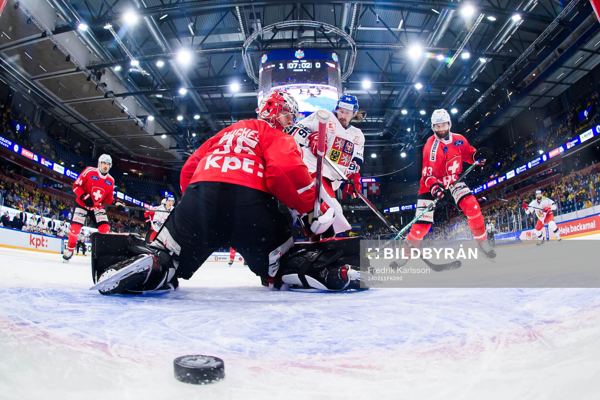 Daniel Vozenilek of Czech Republic shoots 2-3