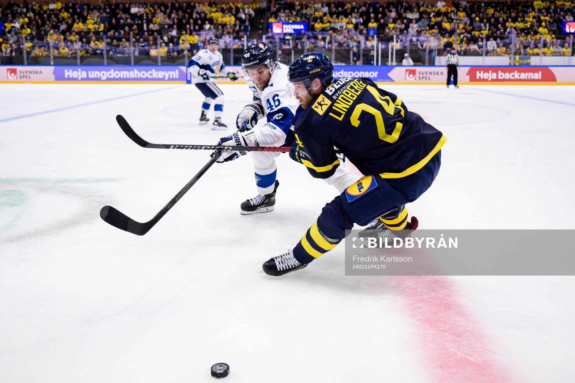 Joona Luoto of Finland and Oscar Lindberg of Sweden