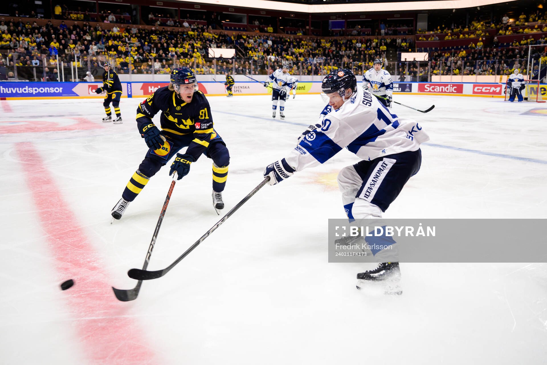Marcus Sylvegård of Sweden and Eemeli Suomi of Finland