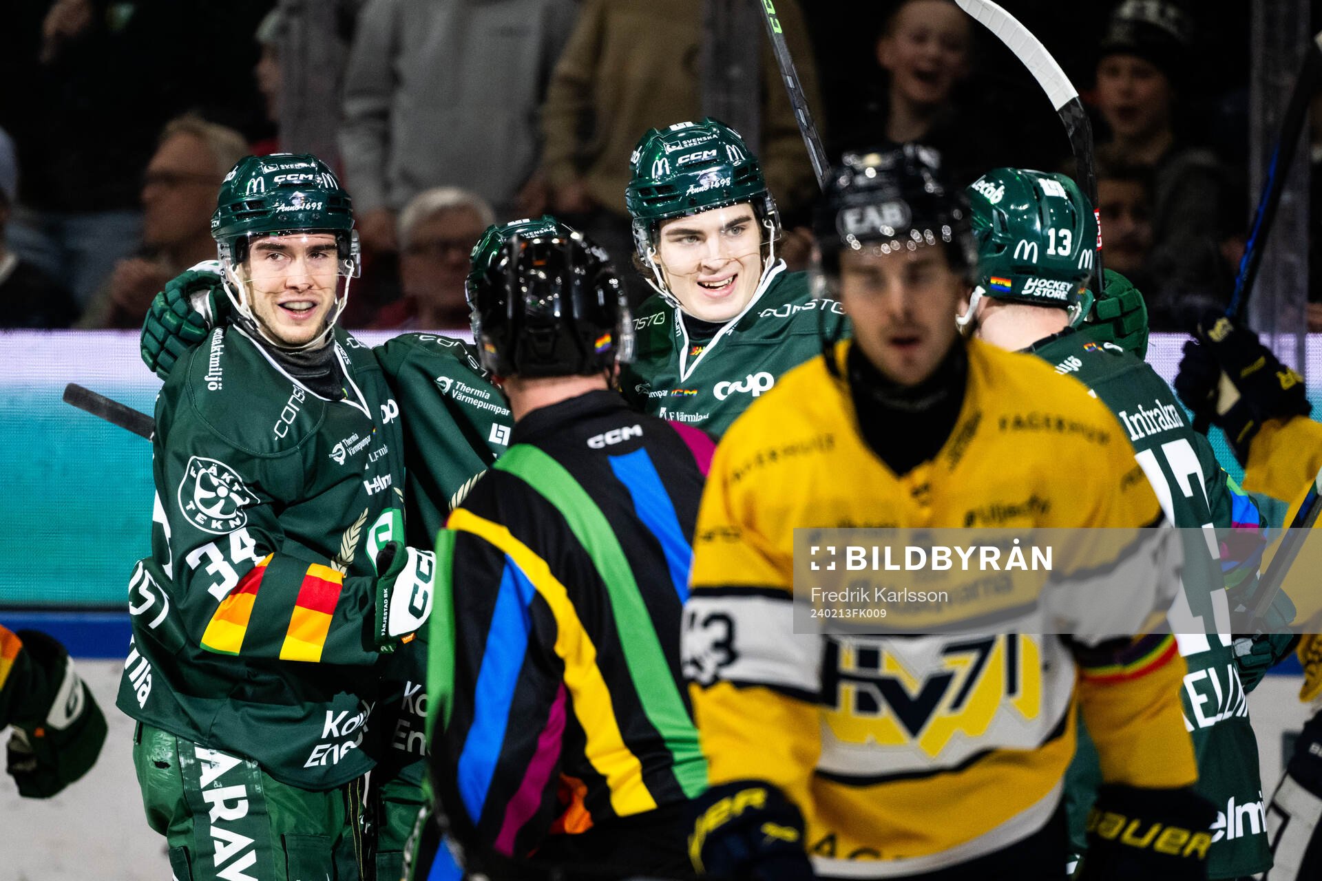 Färjestads Liam Öhgren jublar