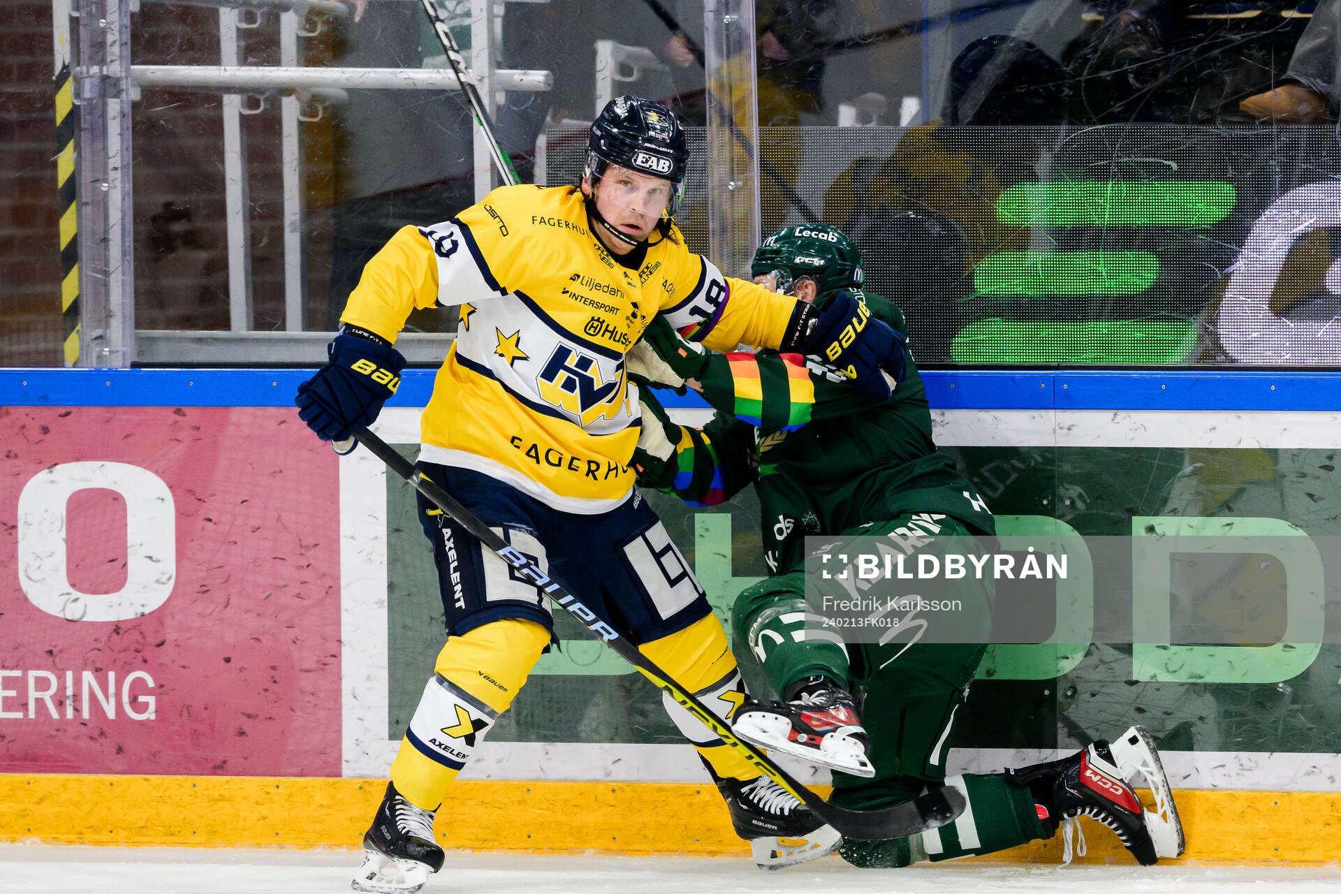 HV71s Kalle Maalahti och Färjestads Per Åslund
