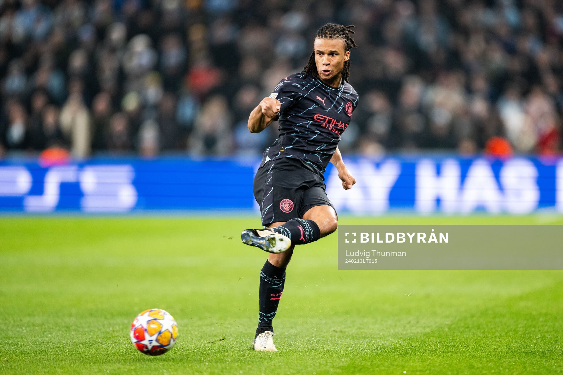 Nathan Aké of Manchester City