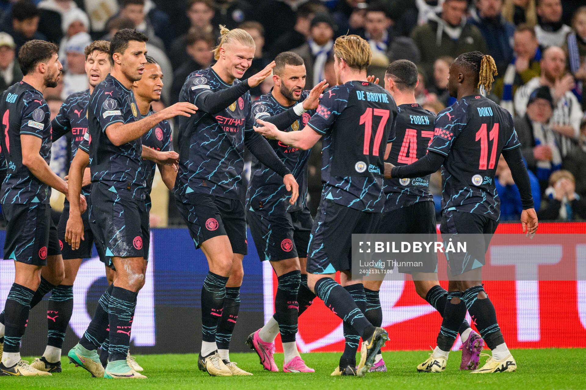 Bernardo Silva of Manchester City celebrates with his