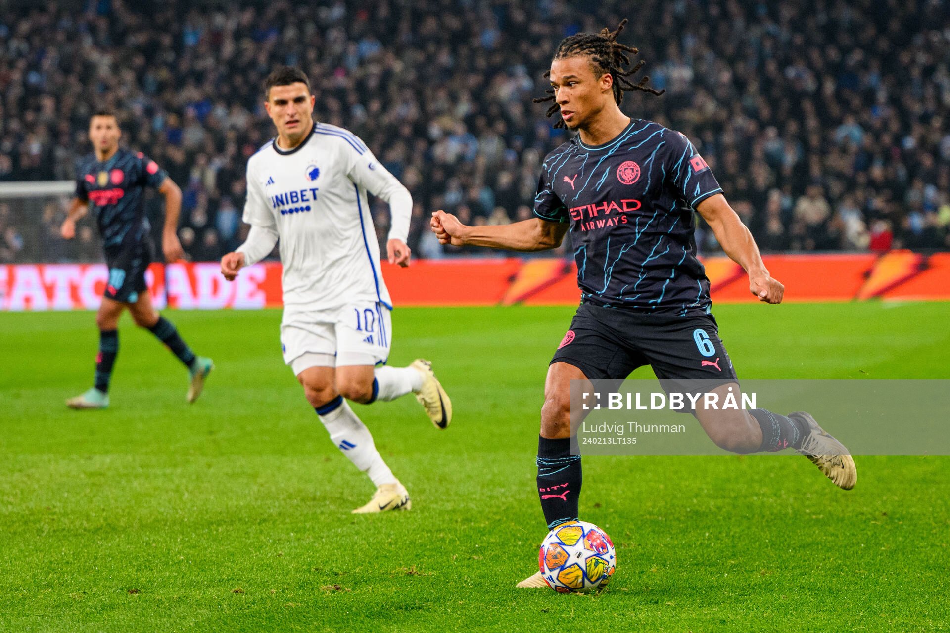 Nathan Aké of Manchester City