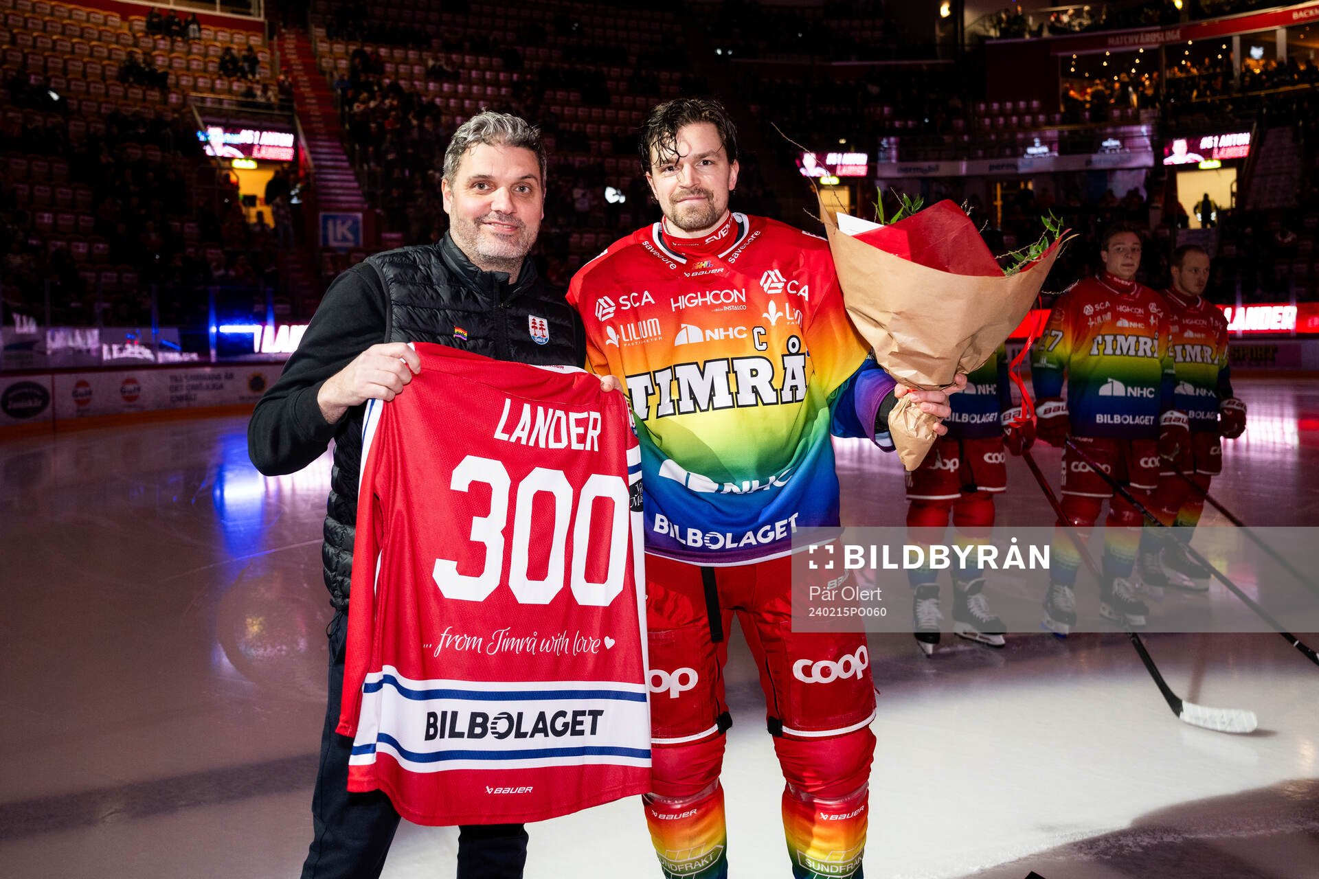 Timrås Anton Lander hyllas av Timrås sportchef Kimmo