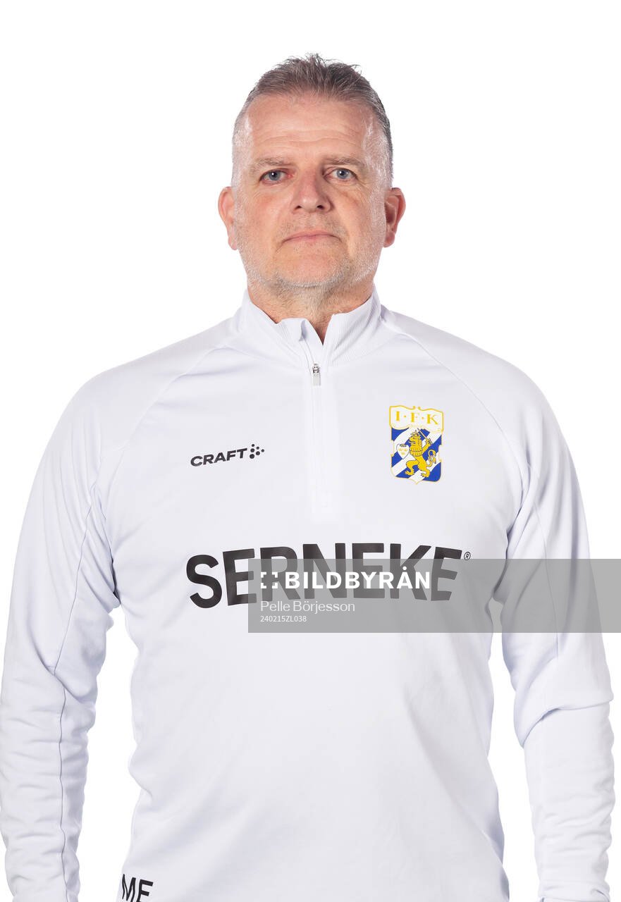 Göteborgs fotbollsutvecklare Magnus Edlund poserar för ett porträtt den 15 februari 2024 i Göteborg.