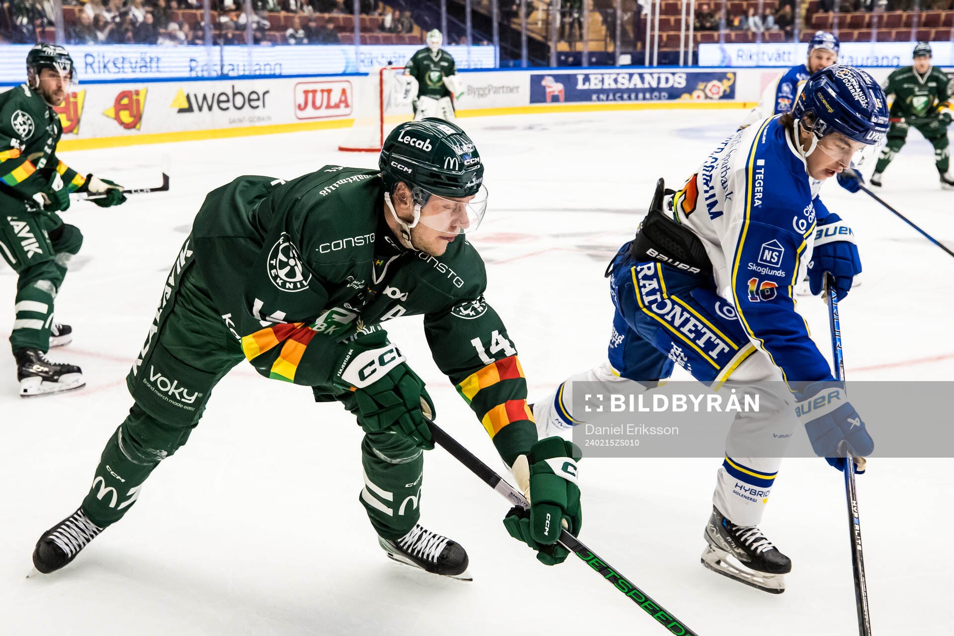 Färjestads Victor Ejdsell och Leksands Felix Unger Sörum