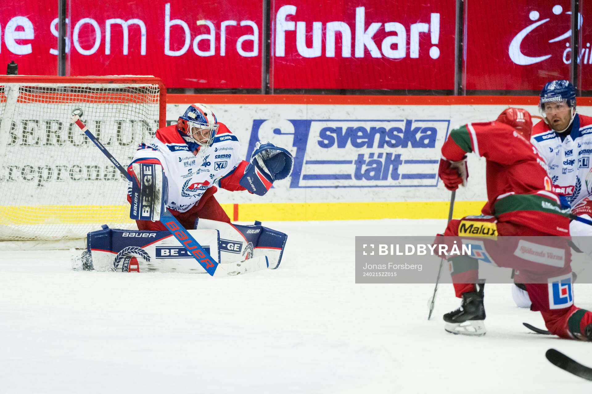 Oskarshamns målvakt Marek Langhamer släpper in 2-0