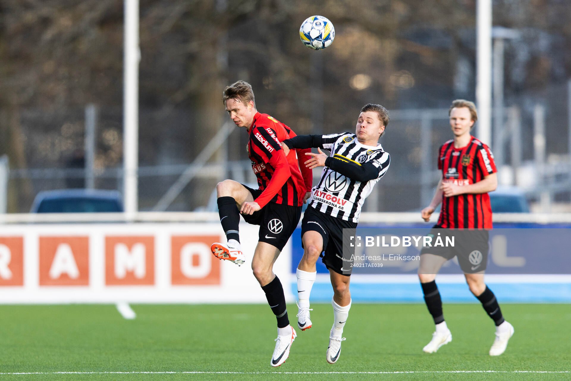 Brommapojkarnas Torbjörn Lysaker Heggem och Landskronas
