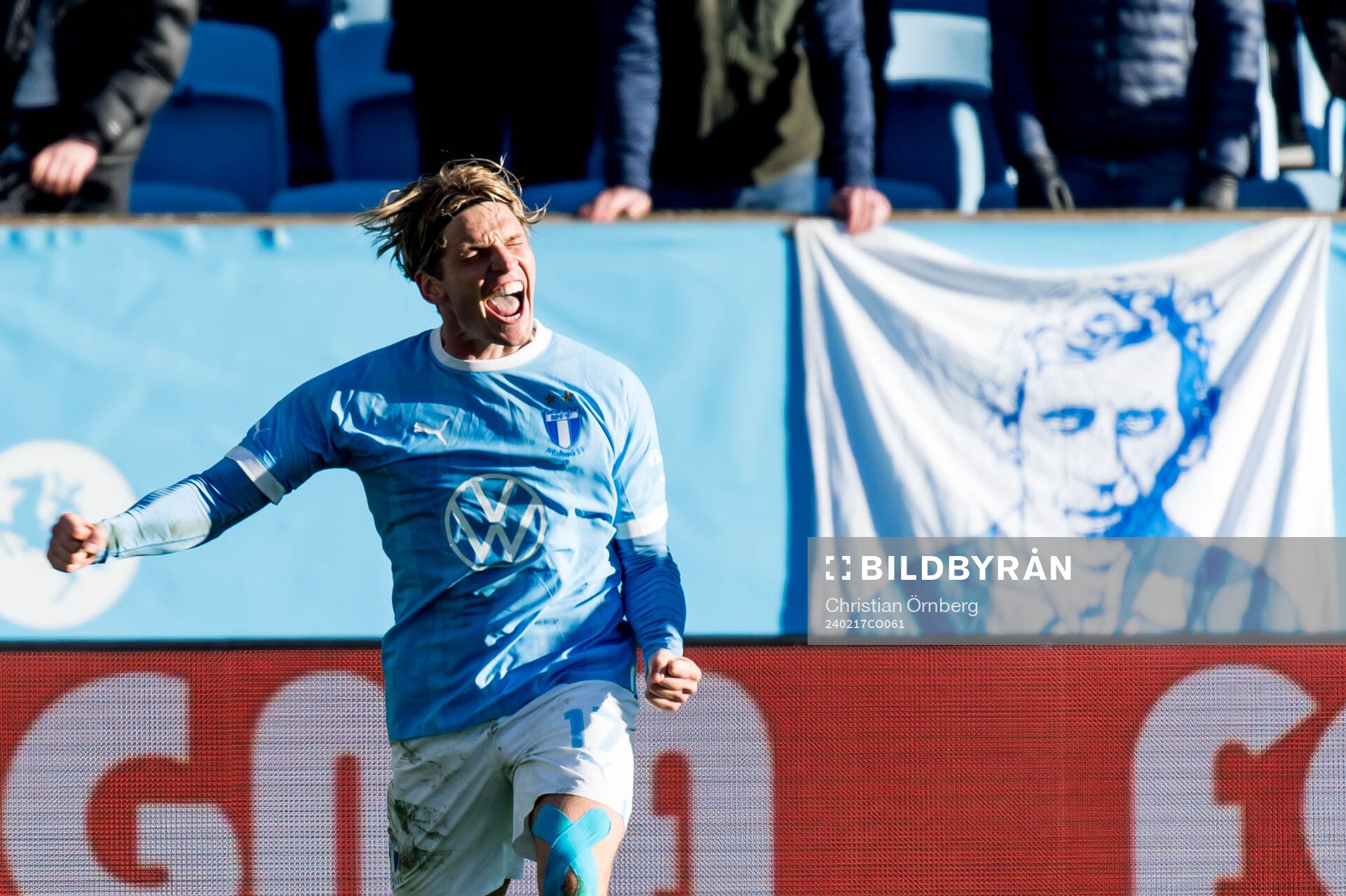 Malmö FFs Jens Stryger Larsen jublar
