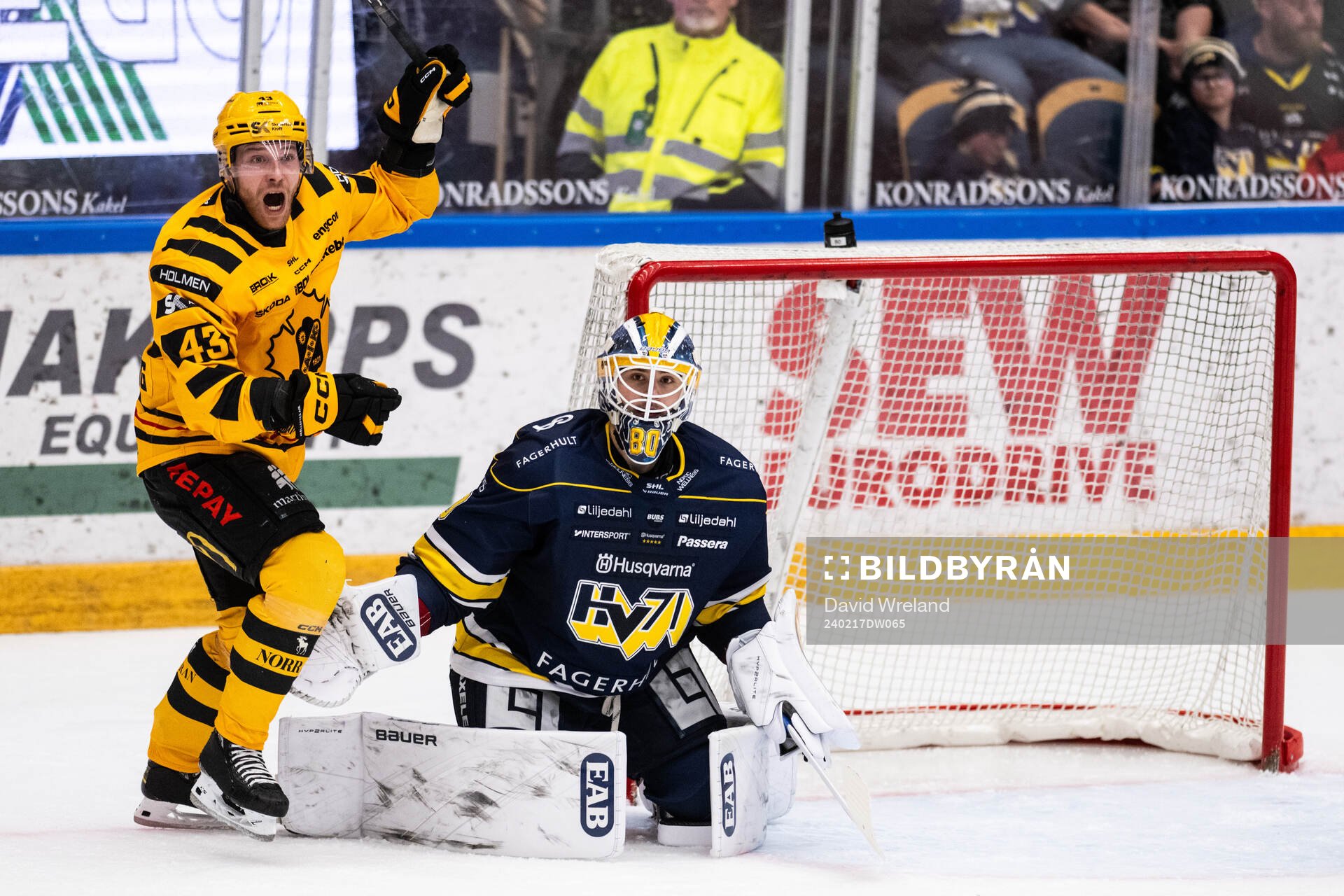 Skellefteås Filip Sandberg jublar