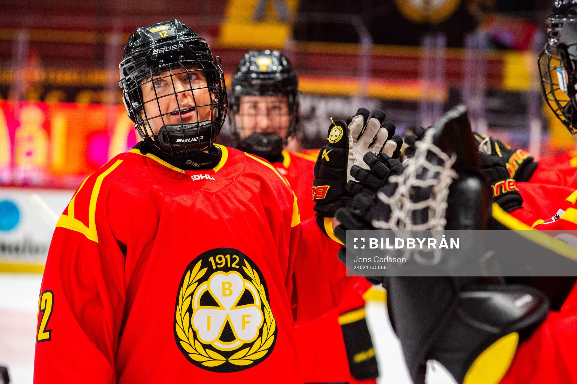 Brynäs Mina Waxin jublar