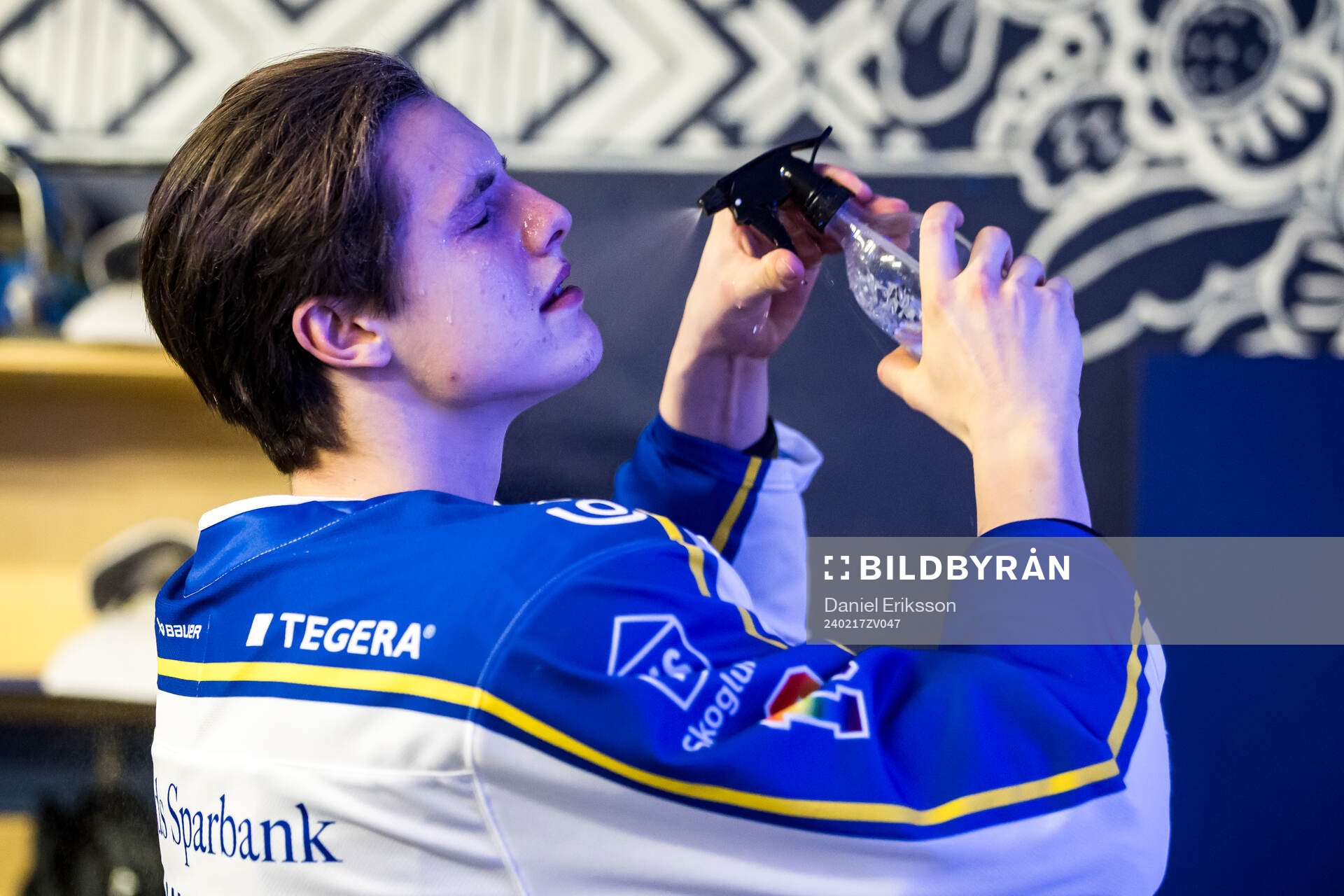 Leksands Anton Johansson innan ishockeymatchen i SHL mellan