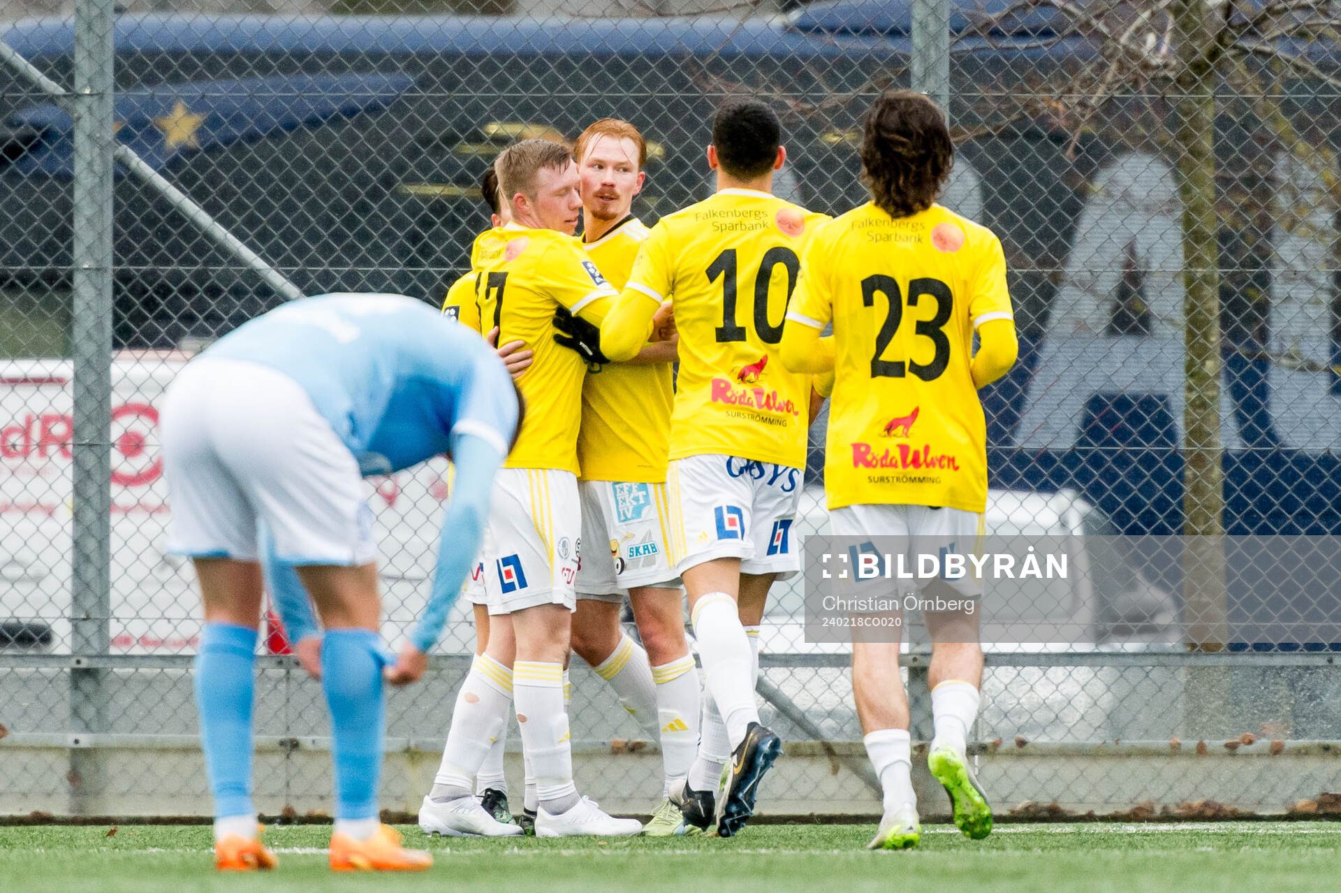 Falkenbergs FFs Linus Borgström jublar