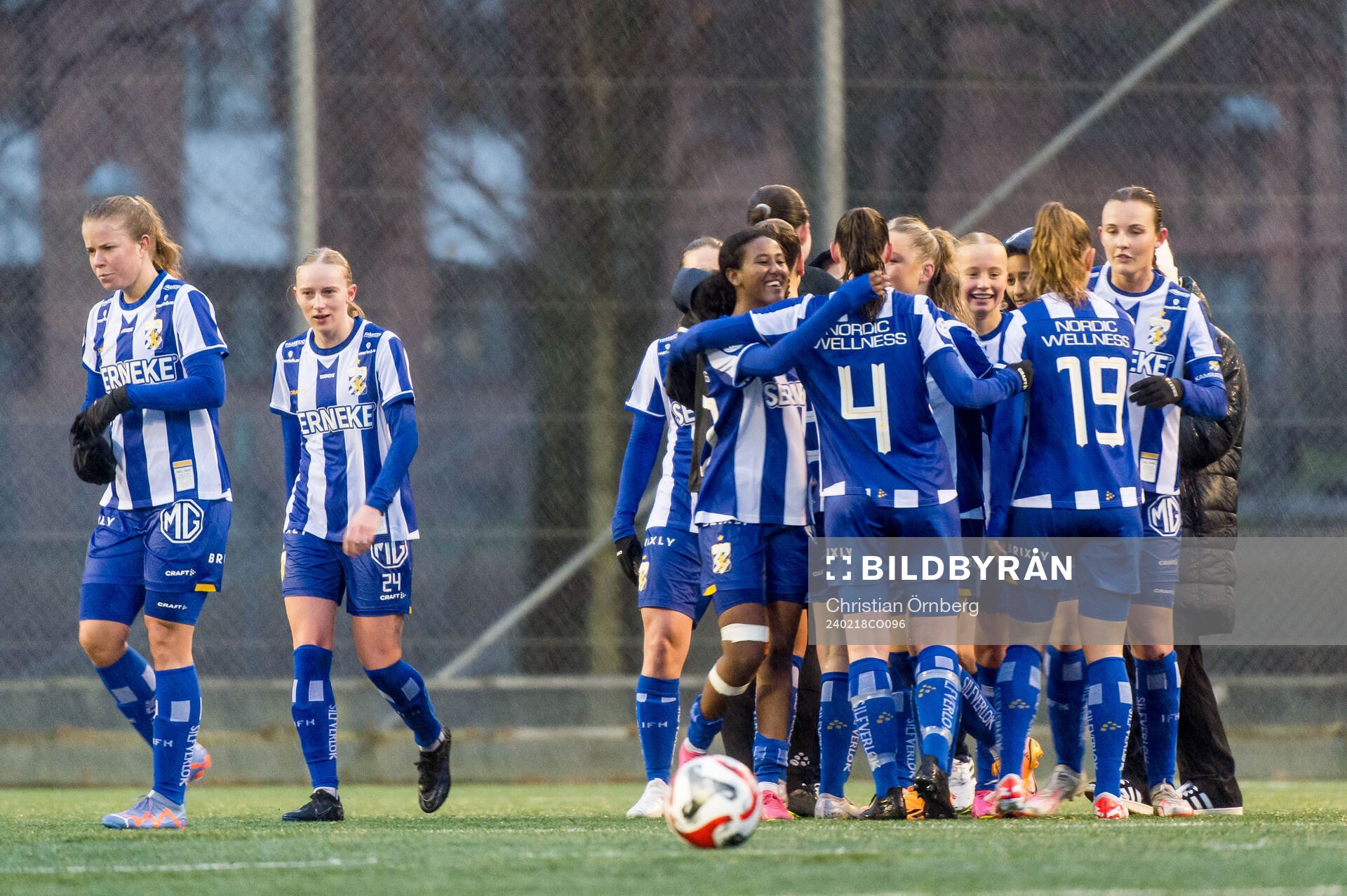 IFK Göteborgs spelare jublar