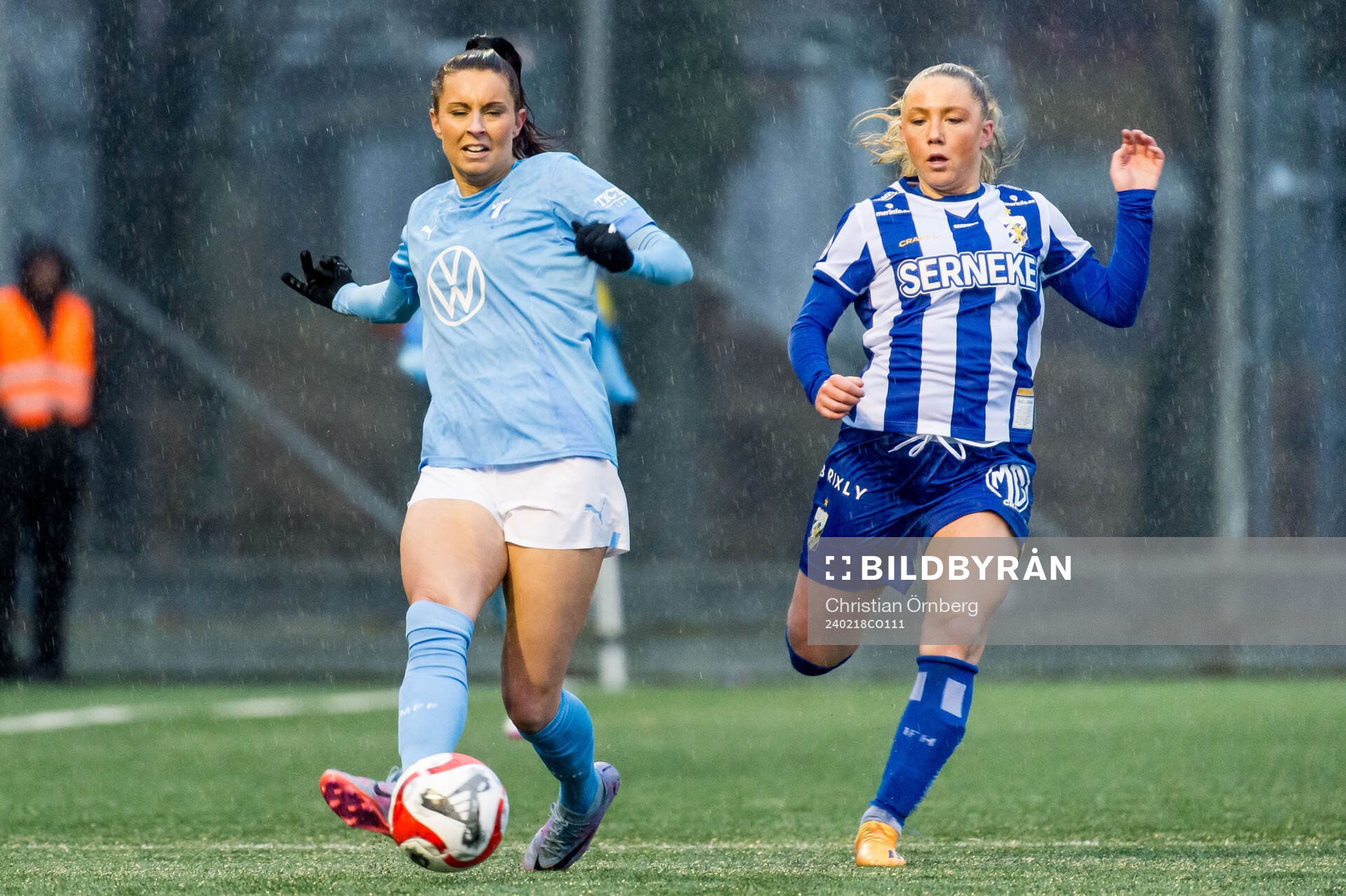 Malmö FFs Malin Gunnarsson och IFK Göteborgs Ebba