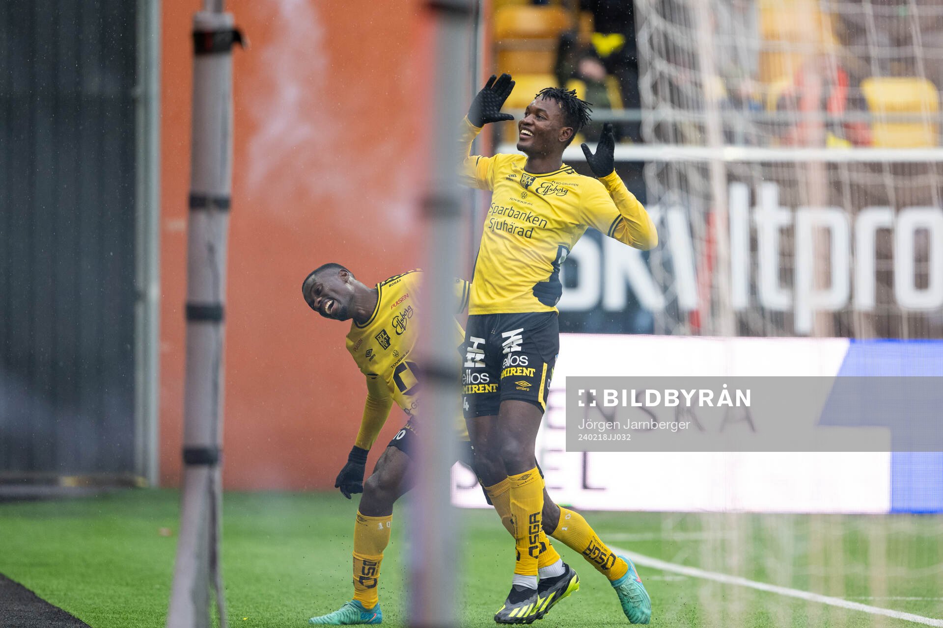 Elfsborgs Michael Baidoo och Jalal Abdullah jublar