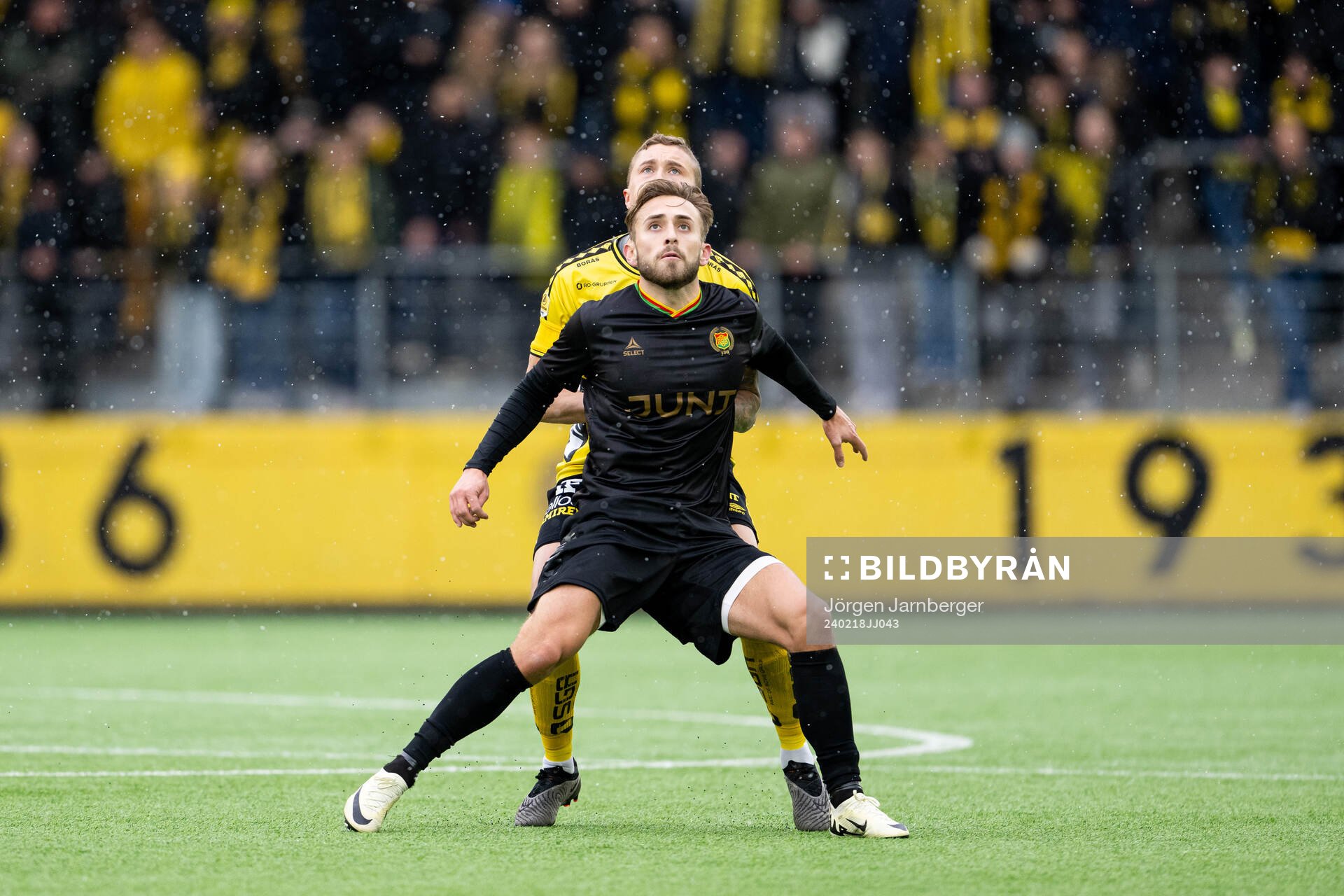 GAISs Jack Cooper-Love och Elfsborgs Sebastian Holmén