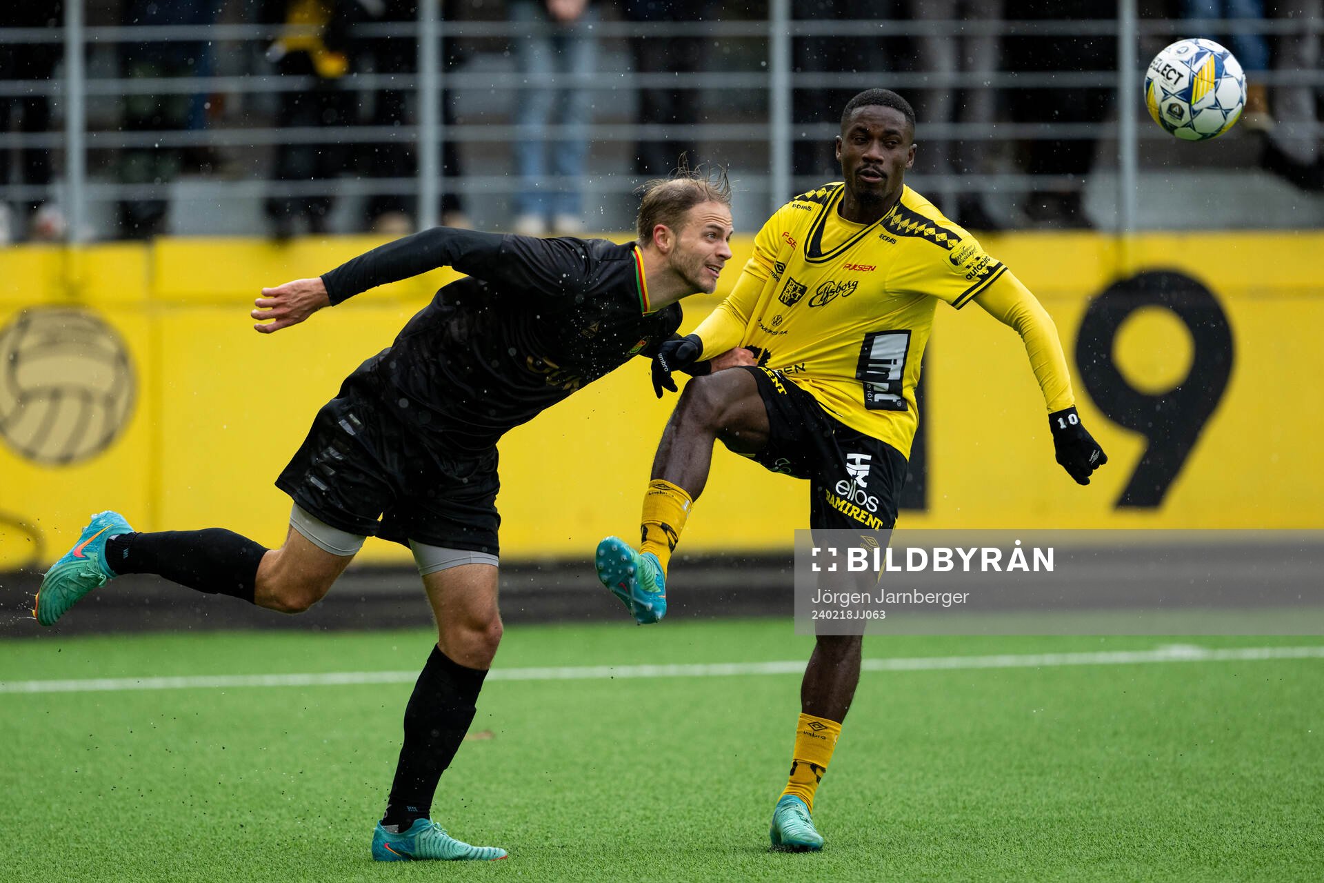 GAISs Gustav Lundgren och Elfsborgs Michael Baidoo