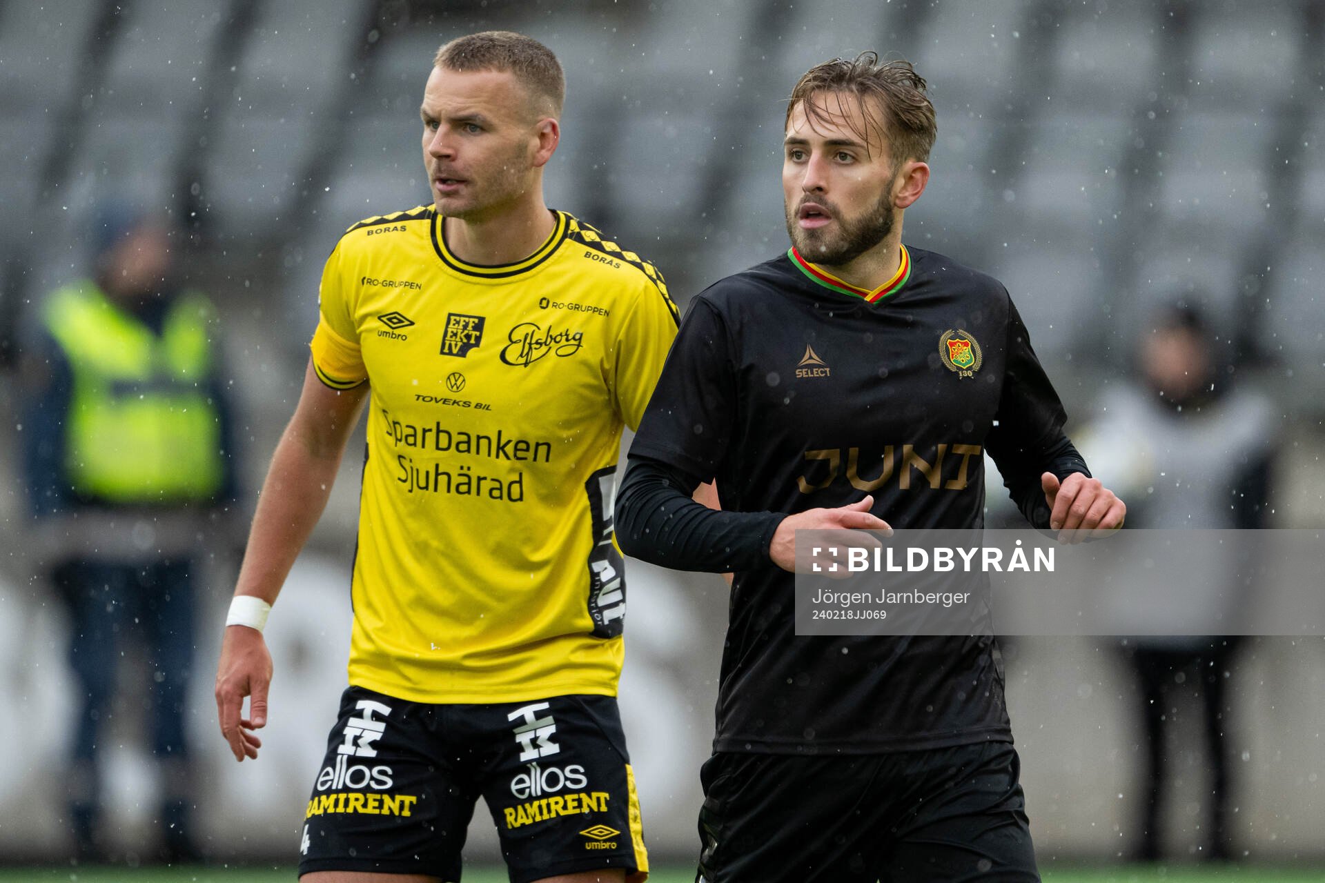 Elfsborgs Gustav Henriksson och GAISs Jack Cooper-Love