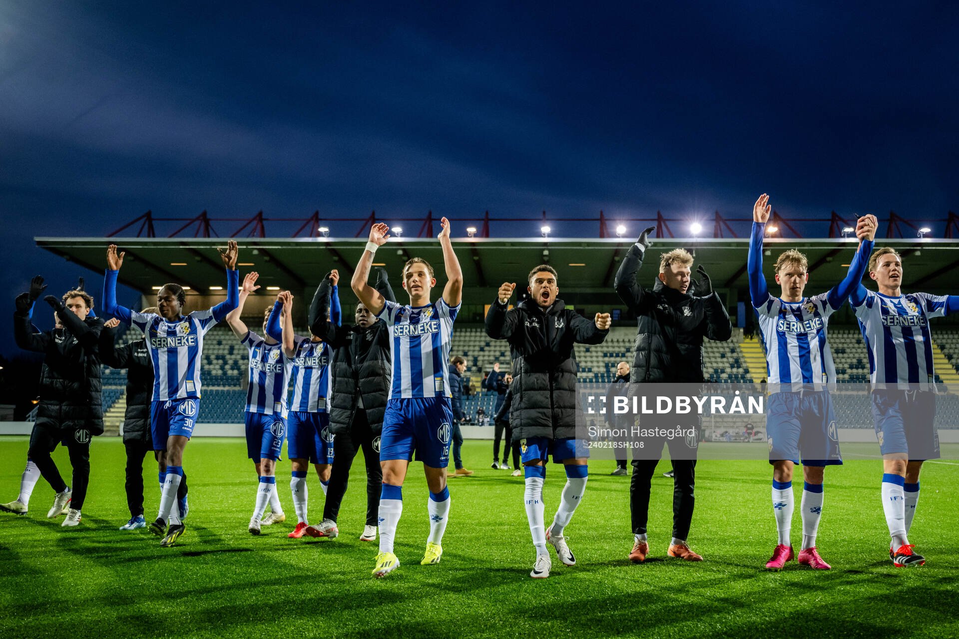 IFK Göteborgs spelare jublar
