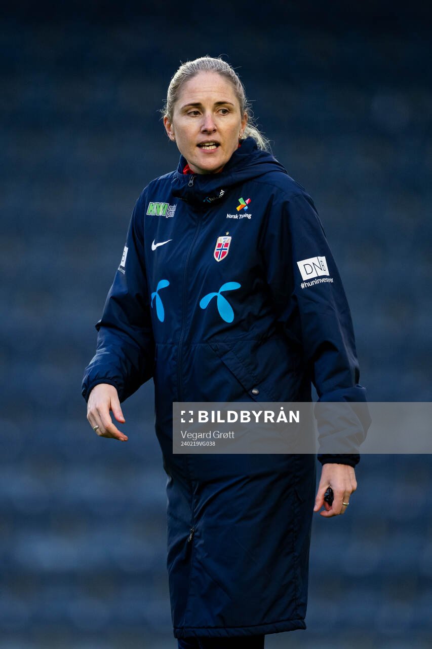 Gemma Grainger, head coach of the Norwegian women's