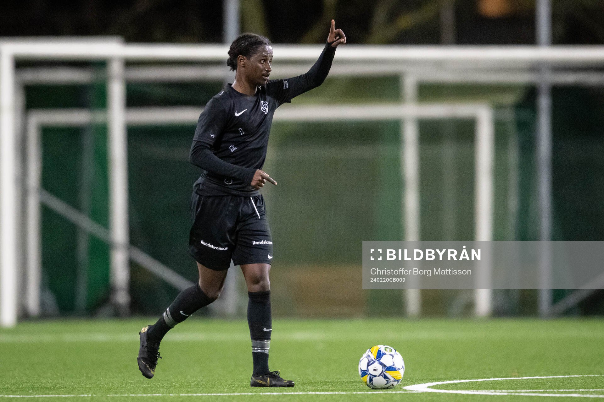 Landskrona BOISs Max'Med Mohamed under träningsmatchen i fotboll mellan Landskrona BOIS och Ängelholm den 20 februari 2024 i Landskrona.