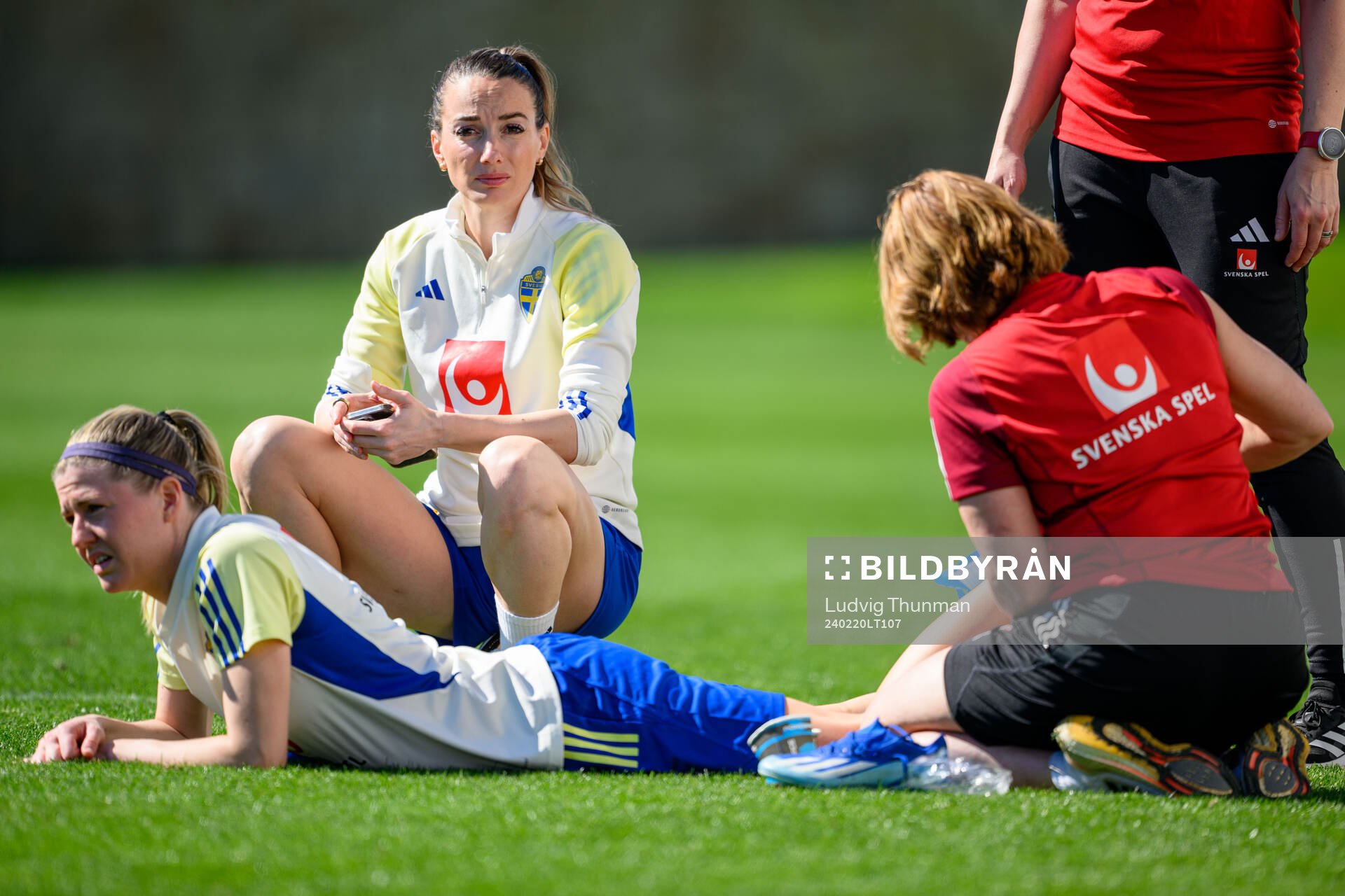 Olivia Schough and Kosovare Asllani of Sweden of the