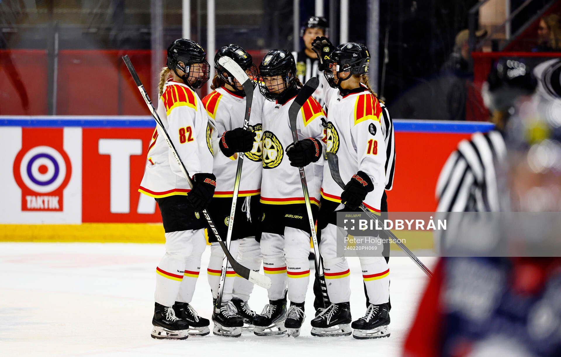 Brynäs spelare jublar