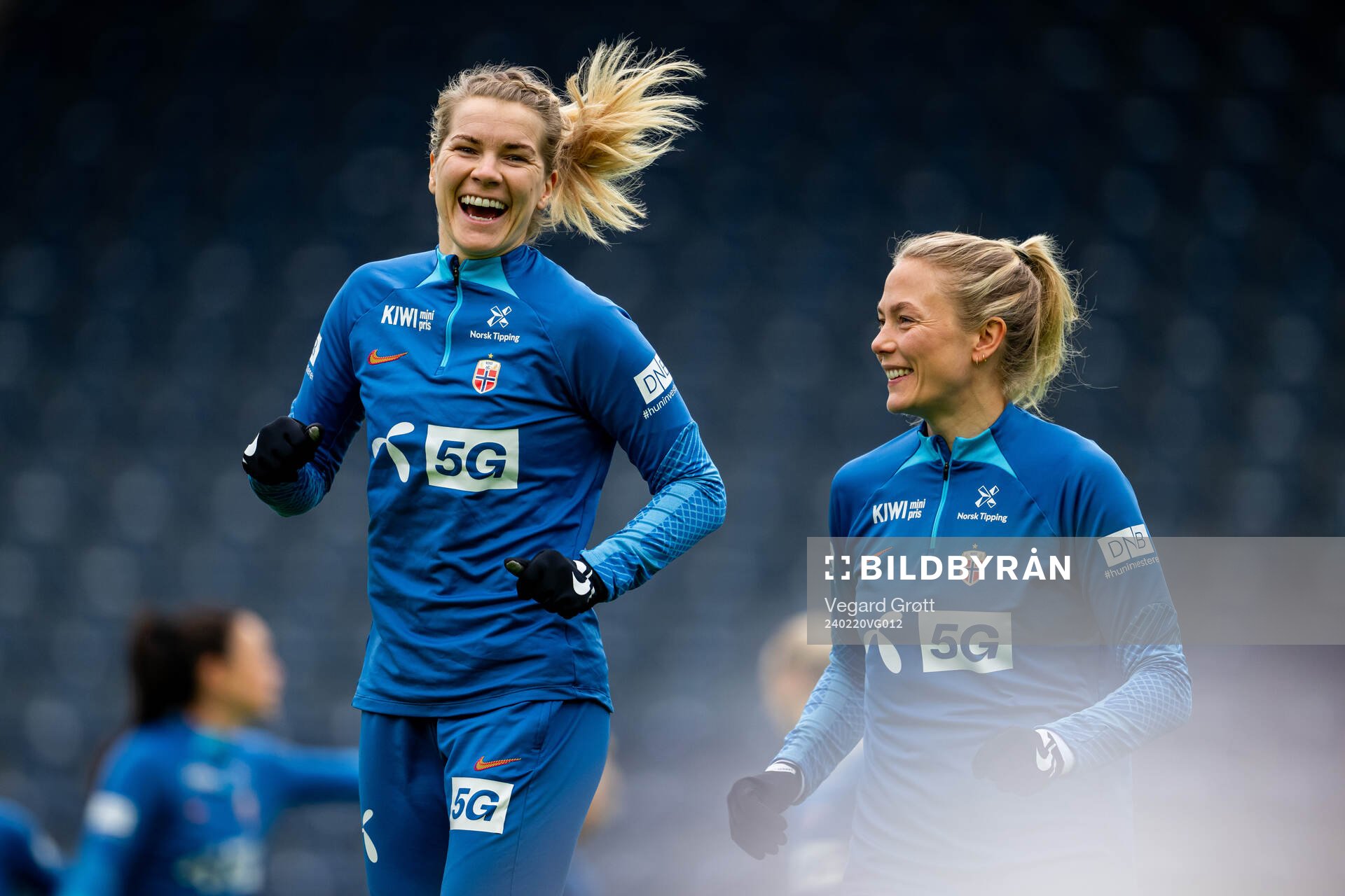Ada Hegerberg and Guro Bergsvand of the Norwegian women's